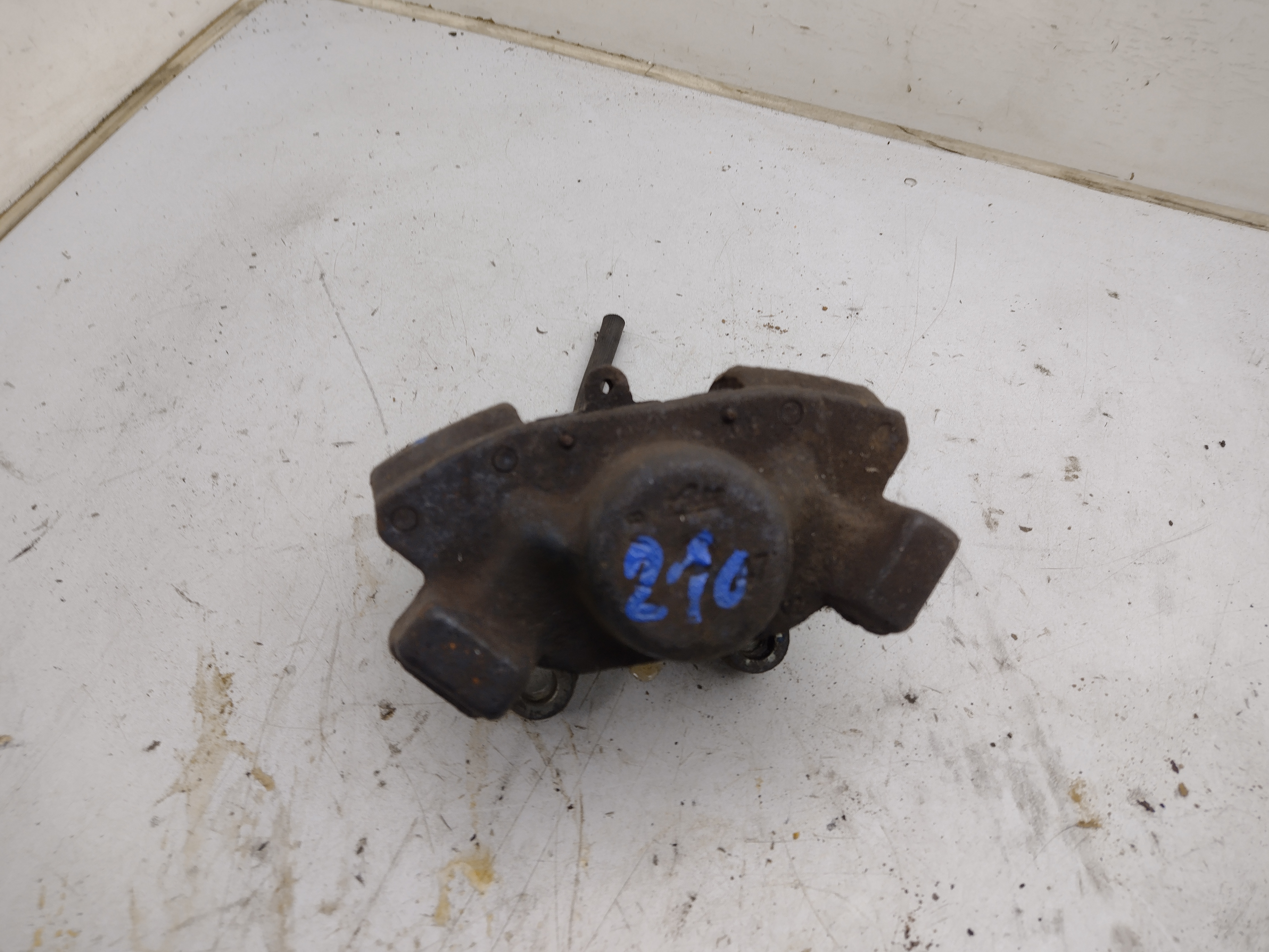 Bremssattel hinten links von S210 300TD