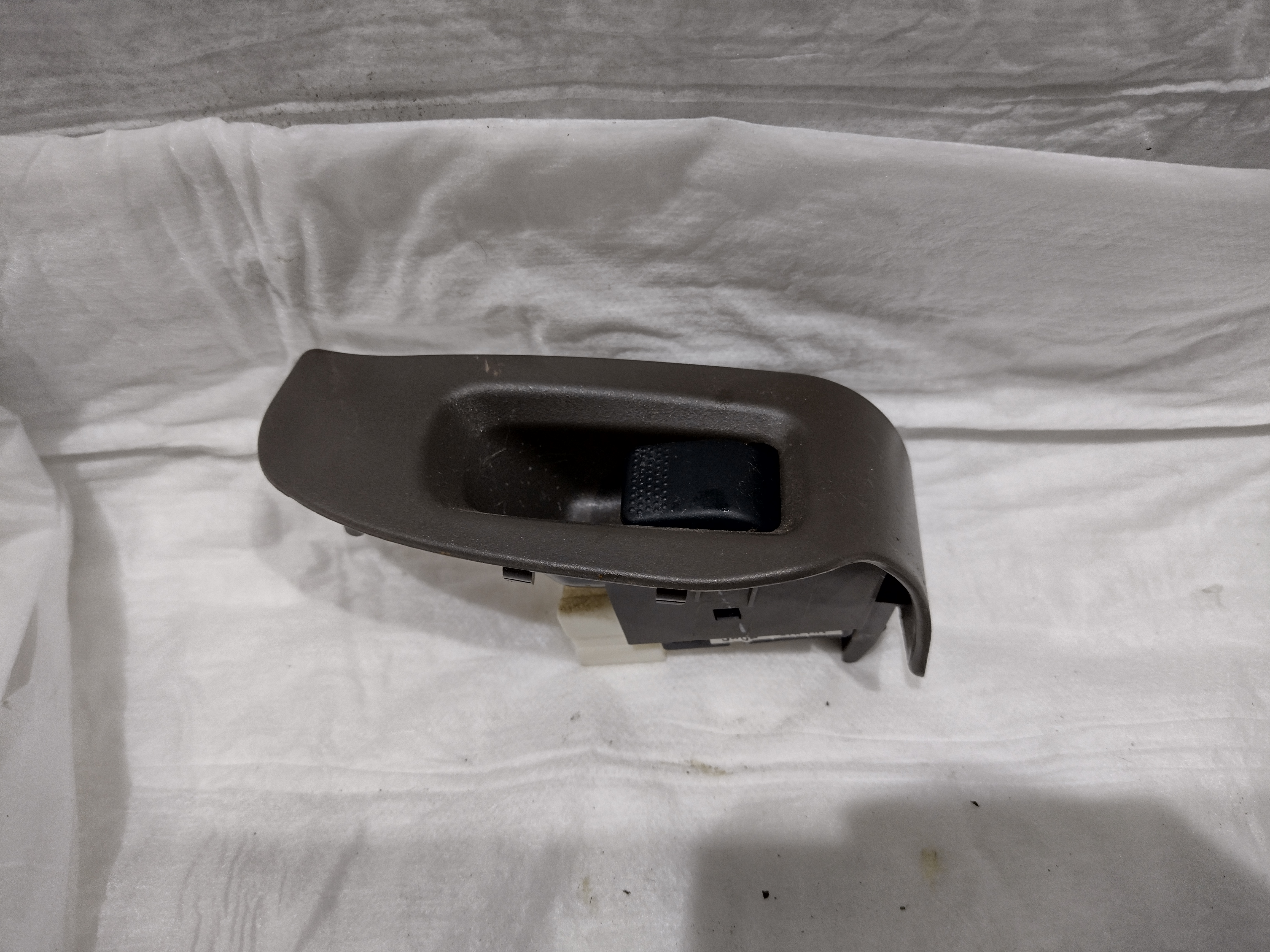 Schalter Fensterheber hinten rechts in Beige für Subaru Legacy 3 BE BH und Outback BE BH