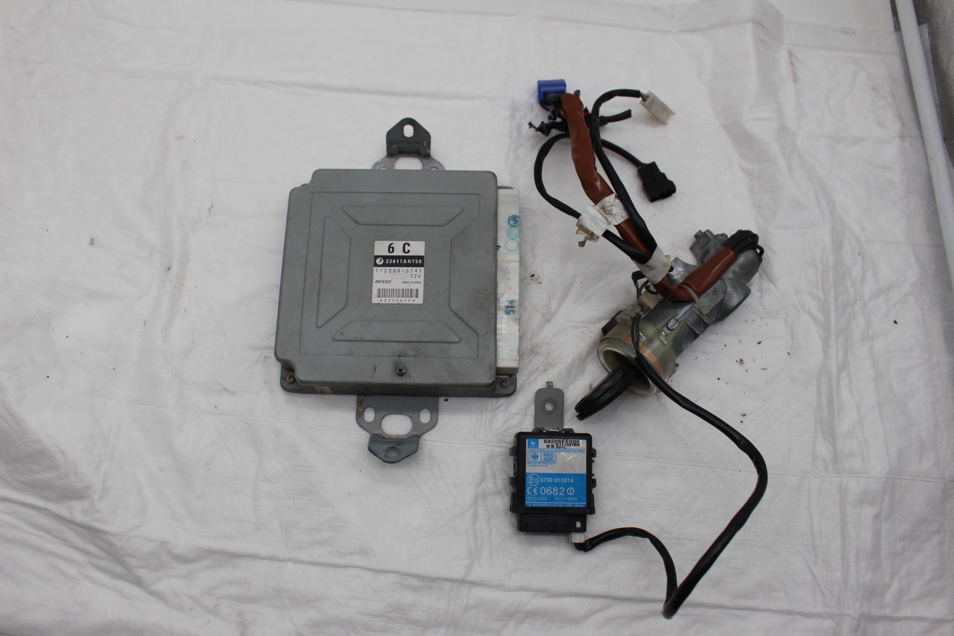 Motorsteuergerät 22611AG750 mit Wegfahrsperre für Subaru Impreza WRX 2004