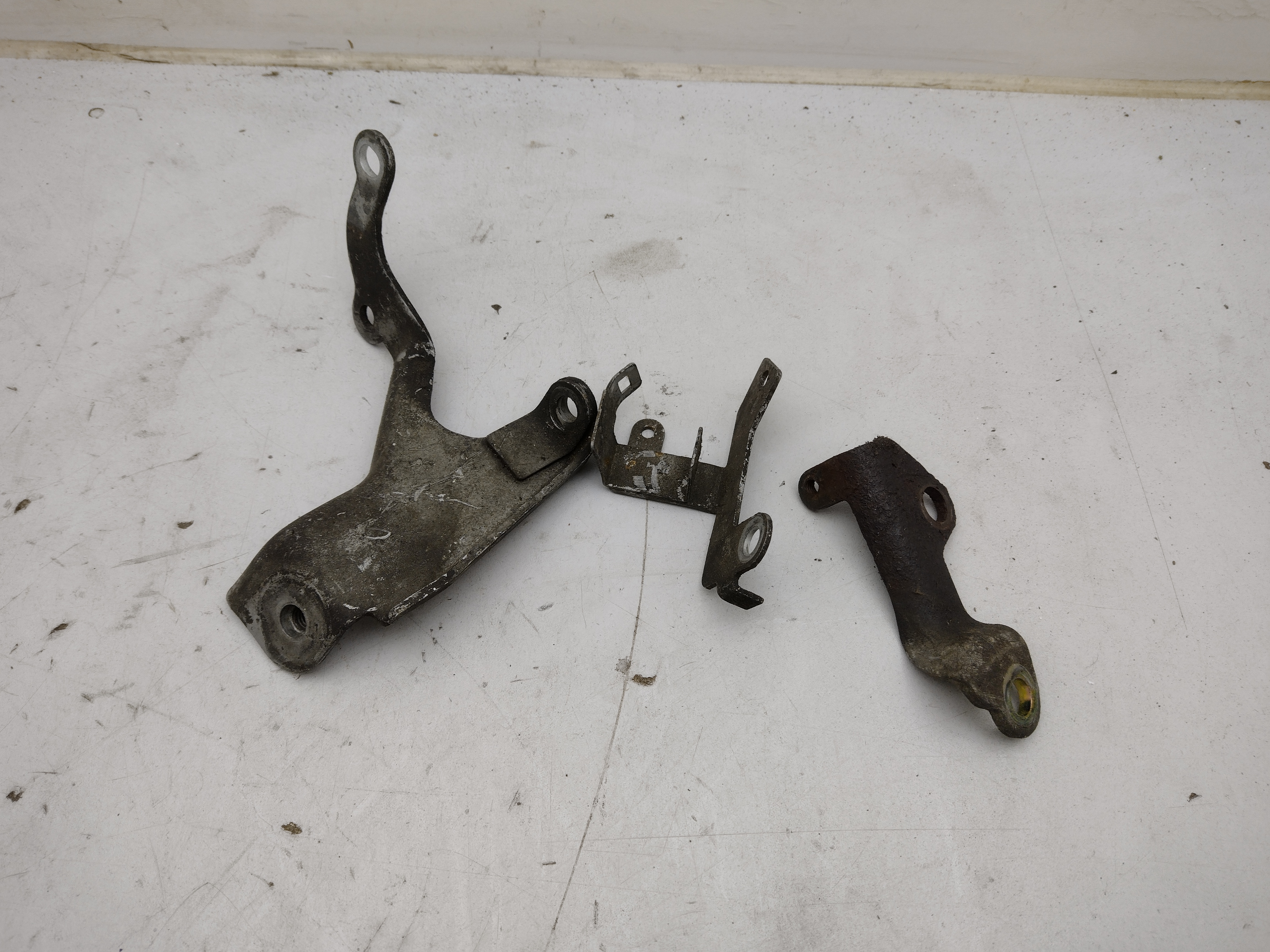 div. Halter und Bleche vom  EJ20 Motor für Subaru Impreza WRX GD GG Newage Turbo