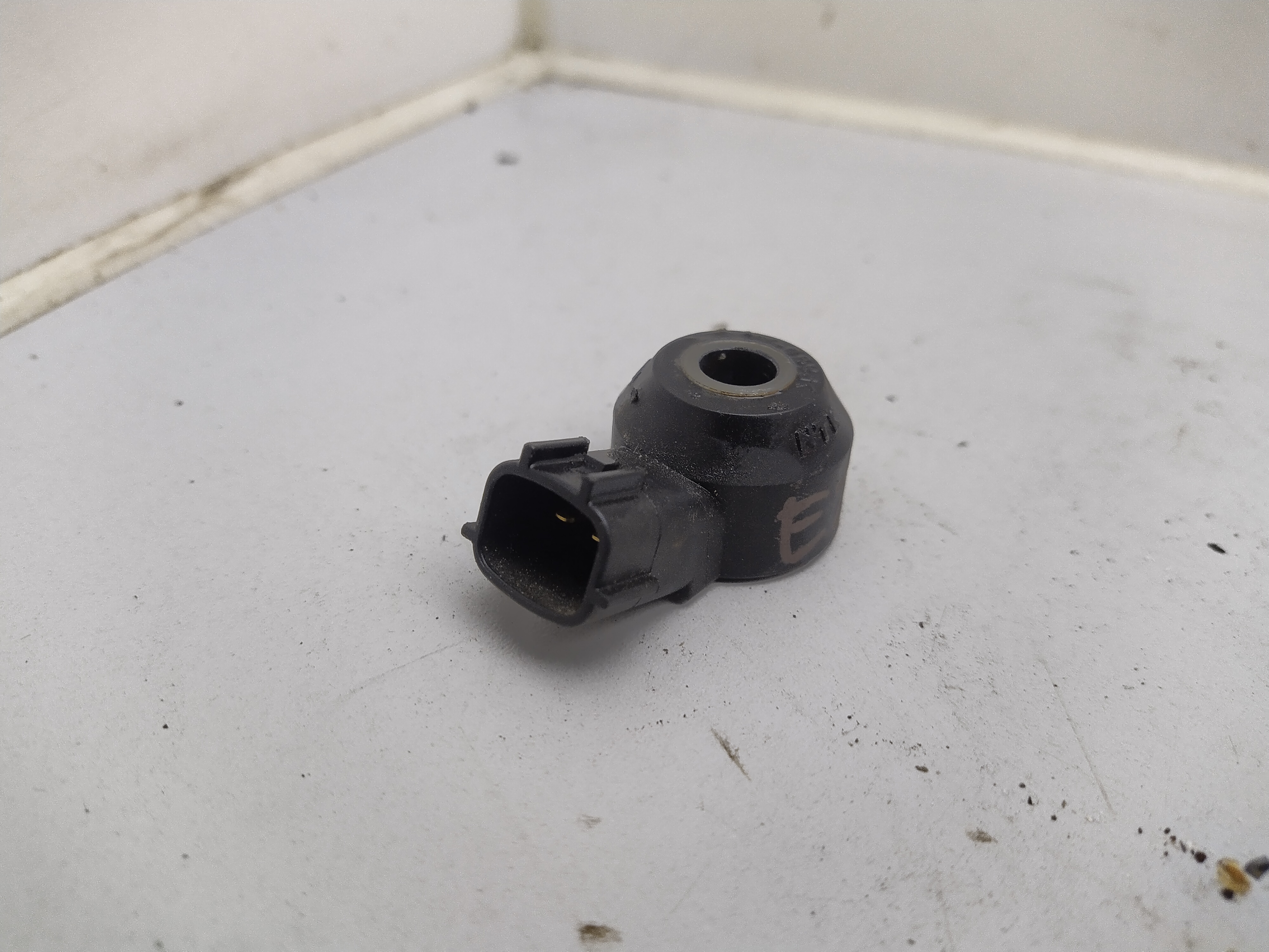 Klopfsensor für Subaru Outback H6 BE BH EZ30D