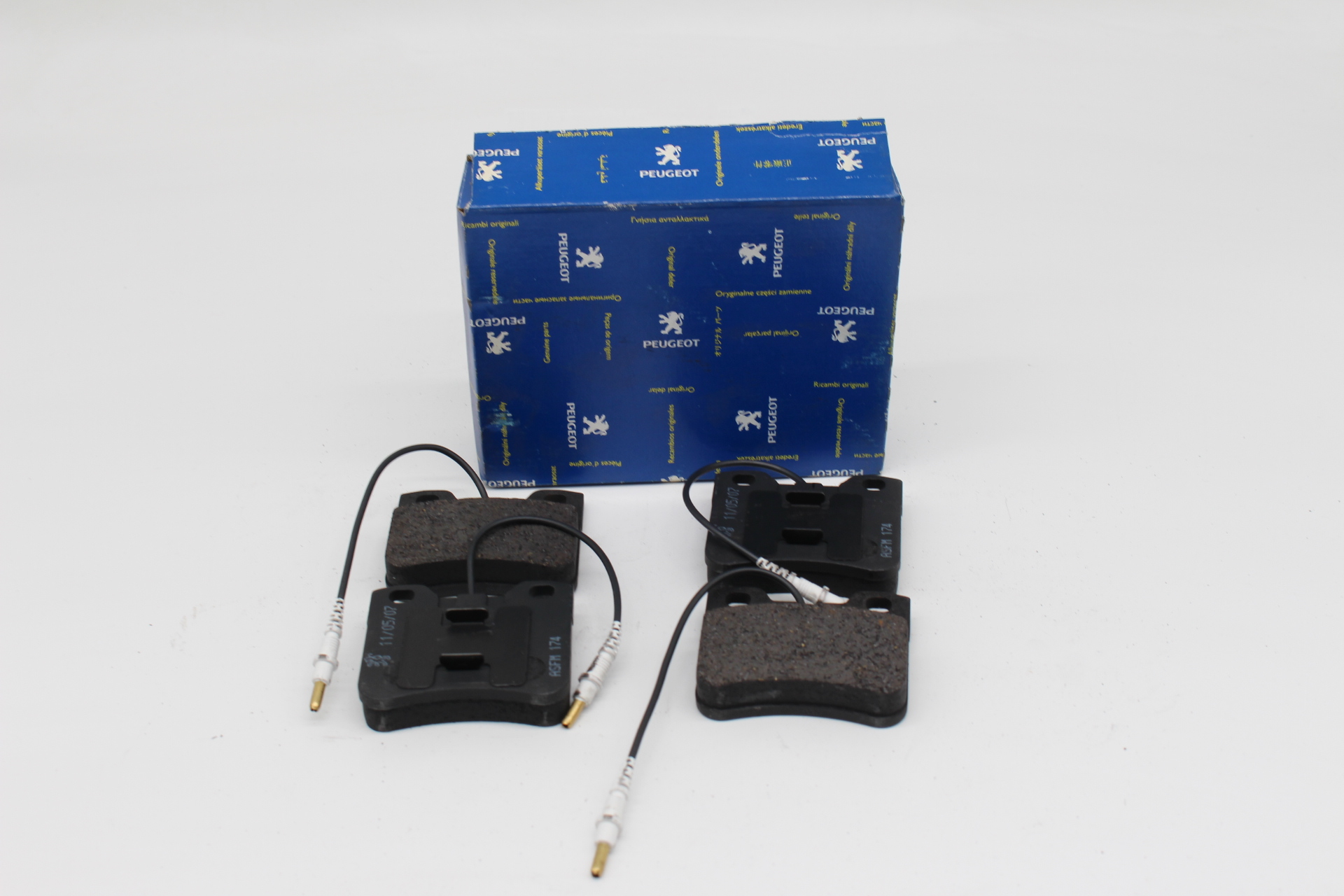 Peugeot 106 / Citroen AX Bremsbeläge vorne 425284 NEU NOS NEW