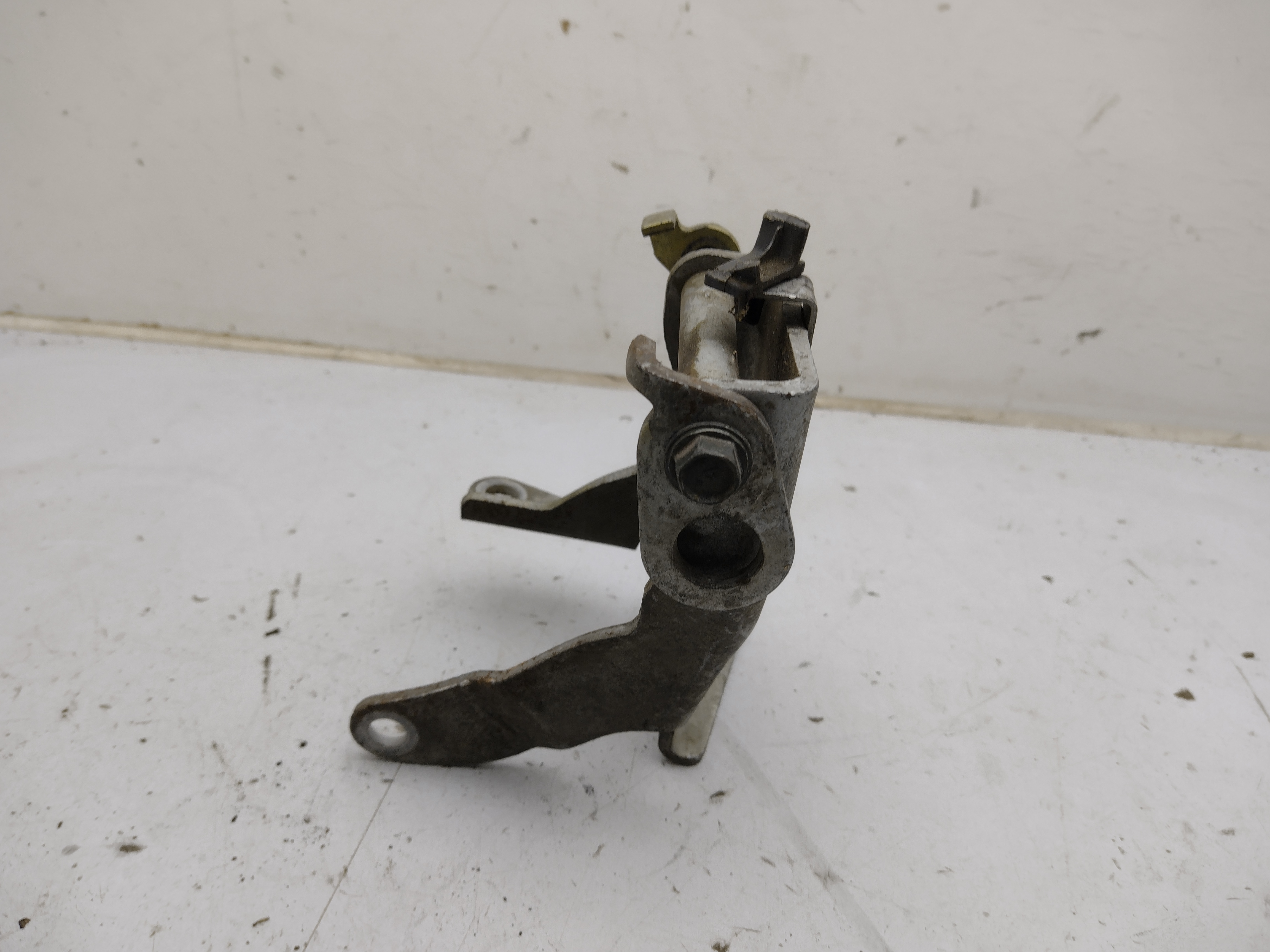 Lichtmaschinenhalter für ohne AC von Subaru Impreza GC8 GF8