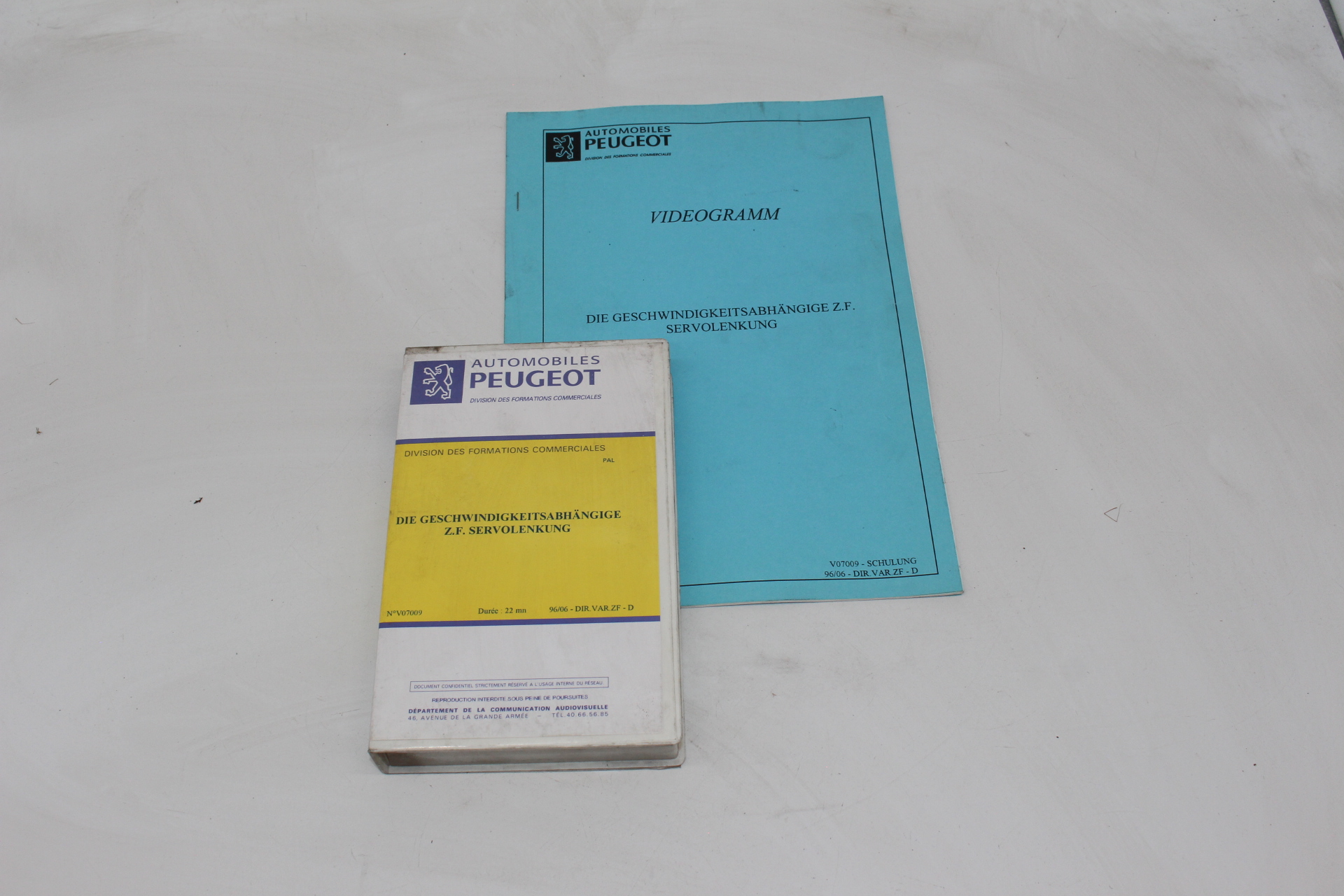 Peugeot Lehrvideokassette – DIE GESCHWINDIGKEITSABHÄNGIGE Z.F. SERVOLENKUNG