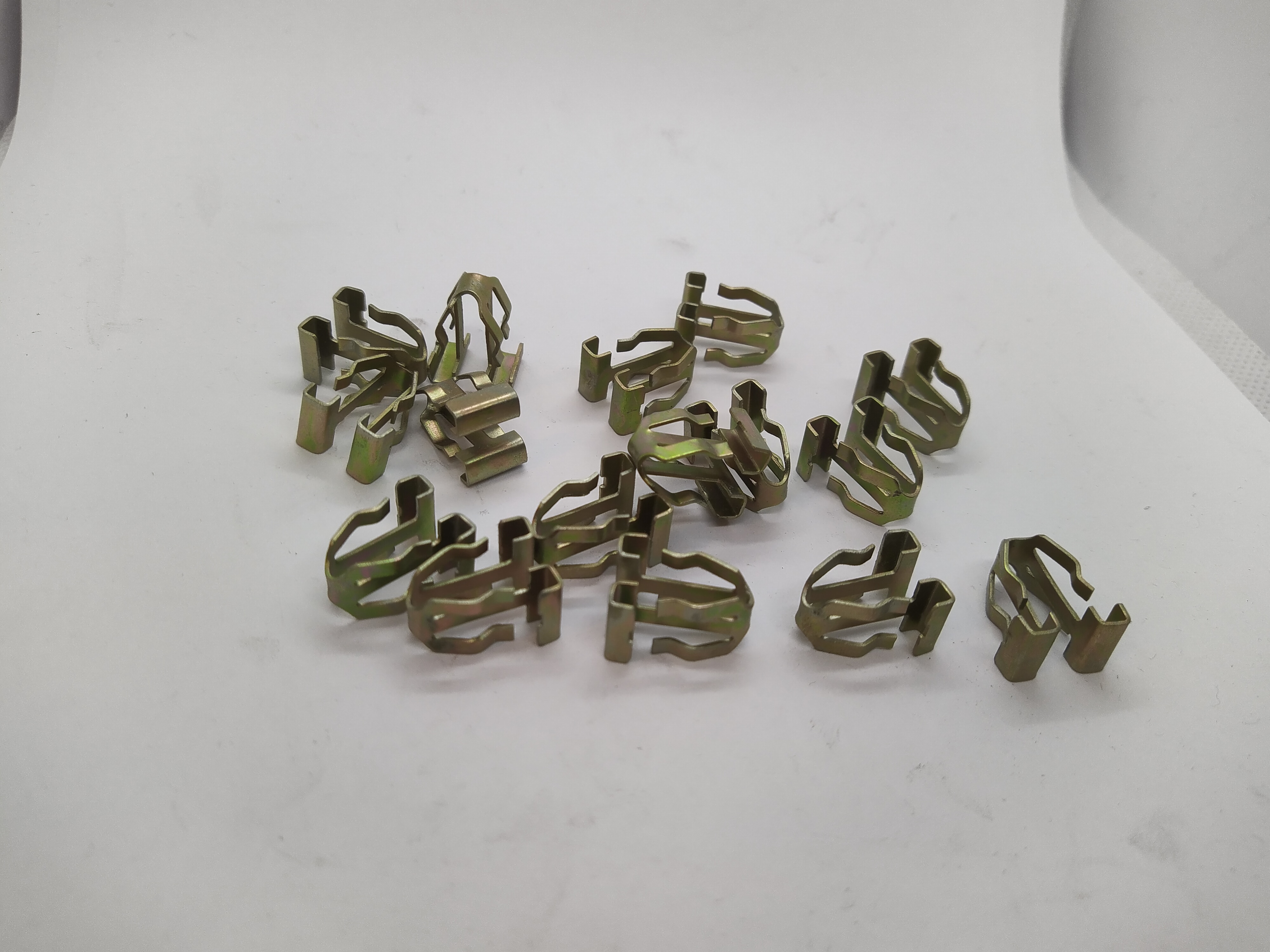 Original Citroen / Peugeot BEF-KLAMMER 8335GG NEU NOS