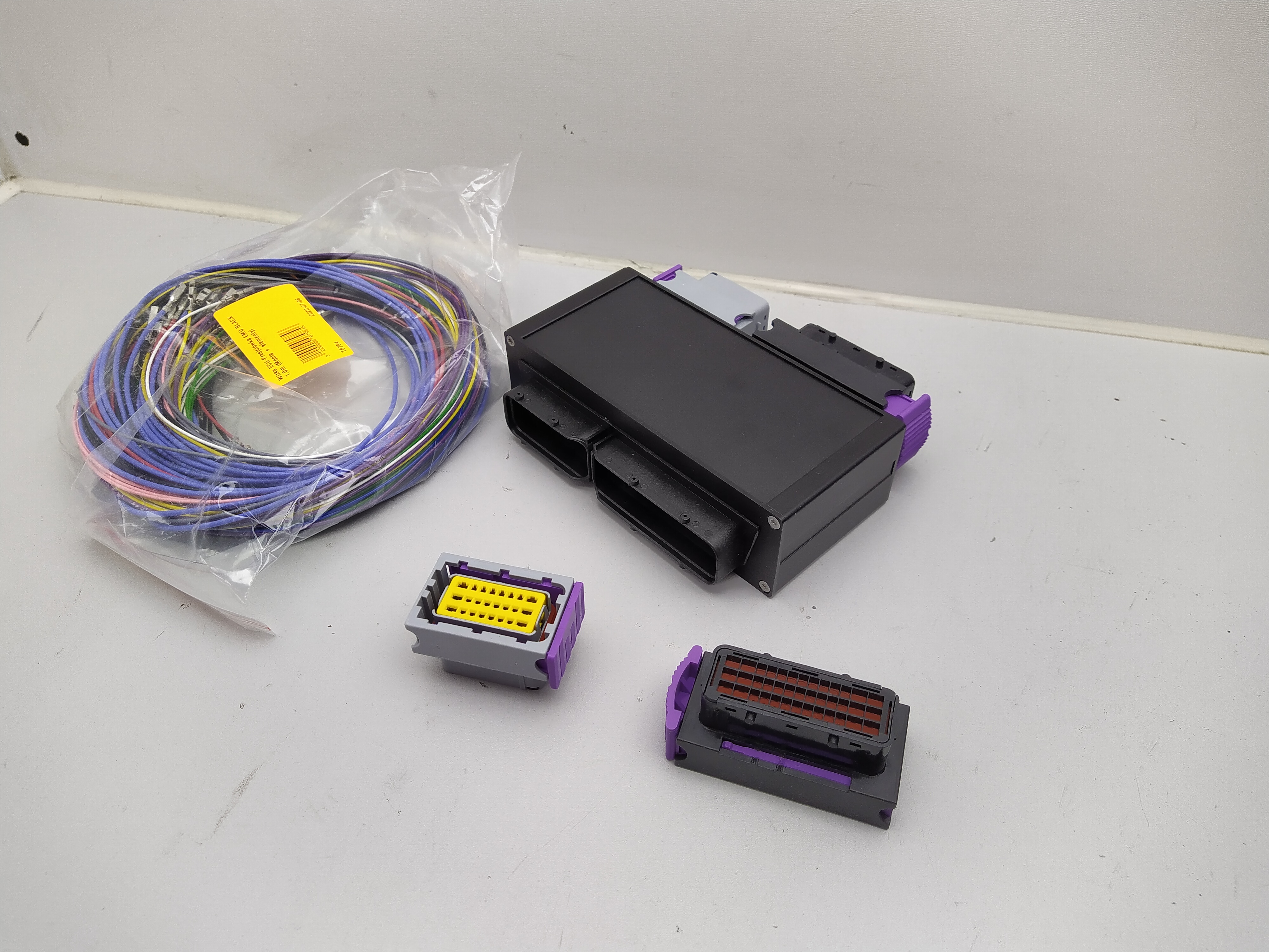 AUDI 1.8T BAM 225 PS Plug&Play-​Adapter Ecumaster EMU BLACK