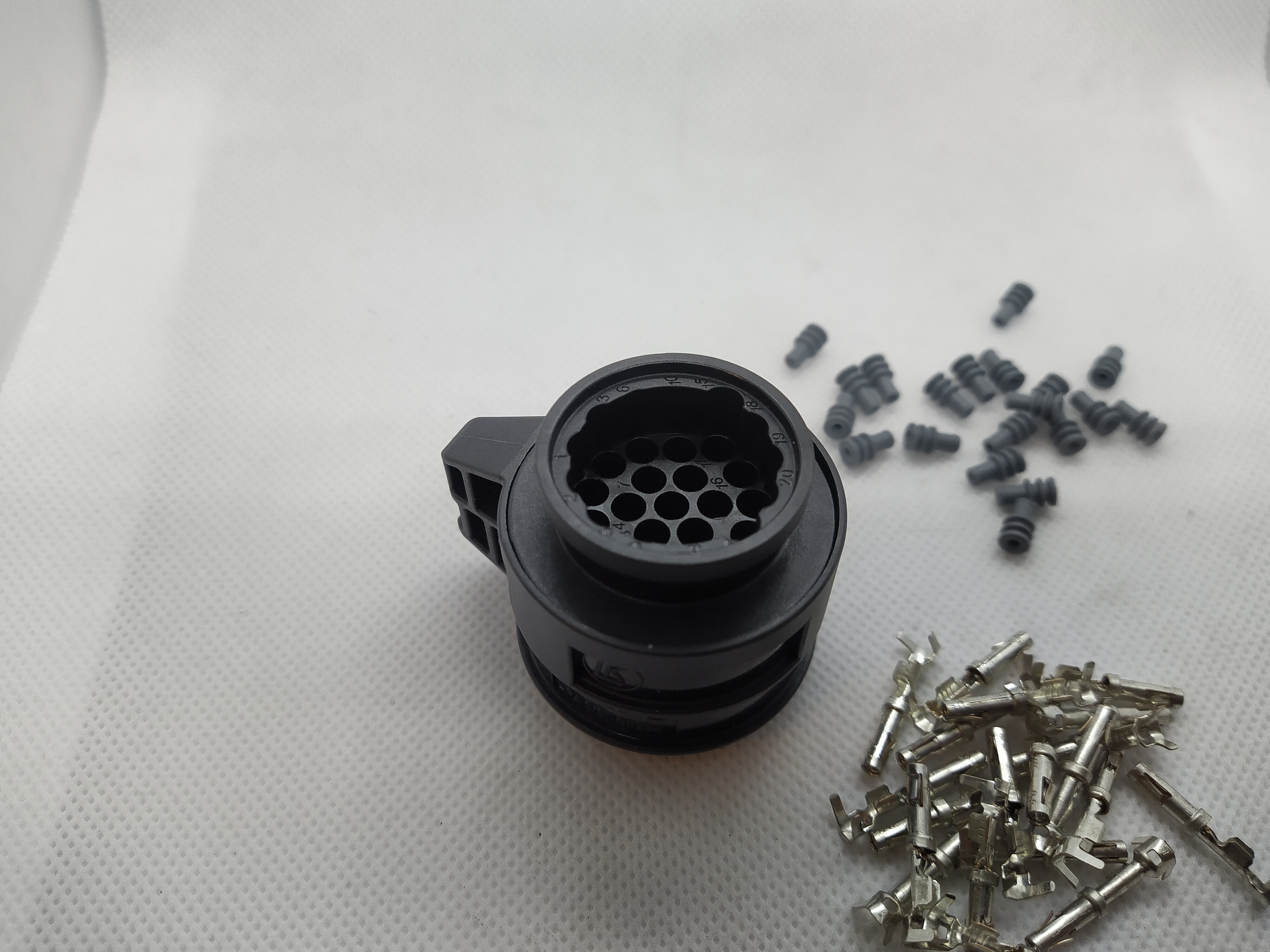 Stecker DQ500 DSG PDK Getriebe Getriebestecker Pins Direktschaltgetriebe Stecker DQ500 DSG PDK Getriebe Getriebestecker Pins Direktschaltgetriebe