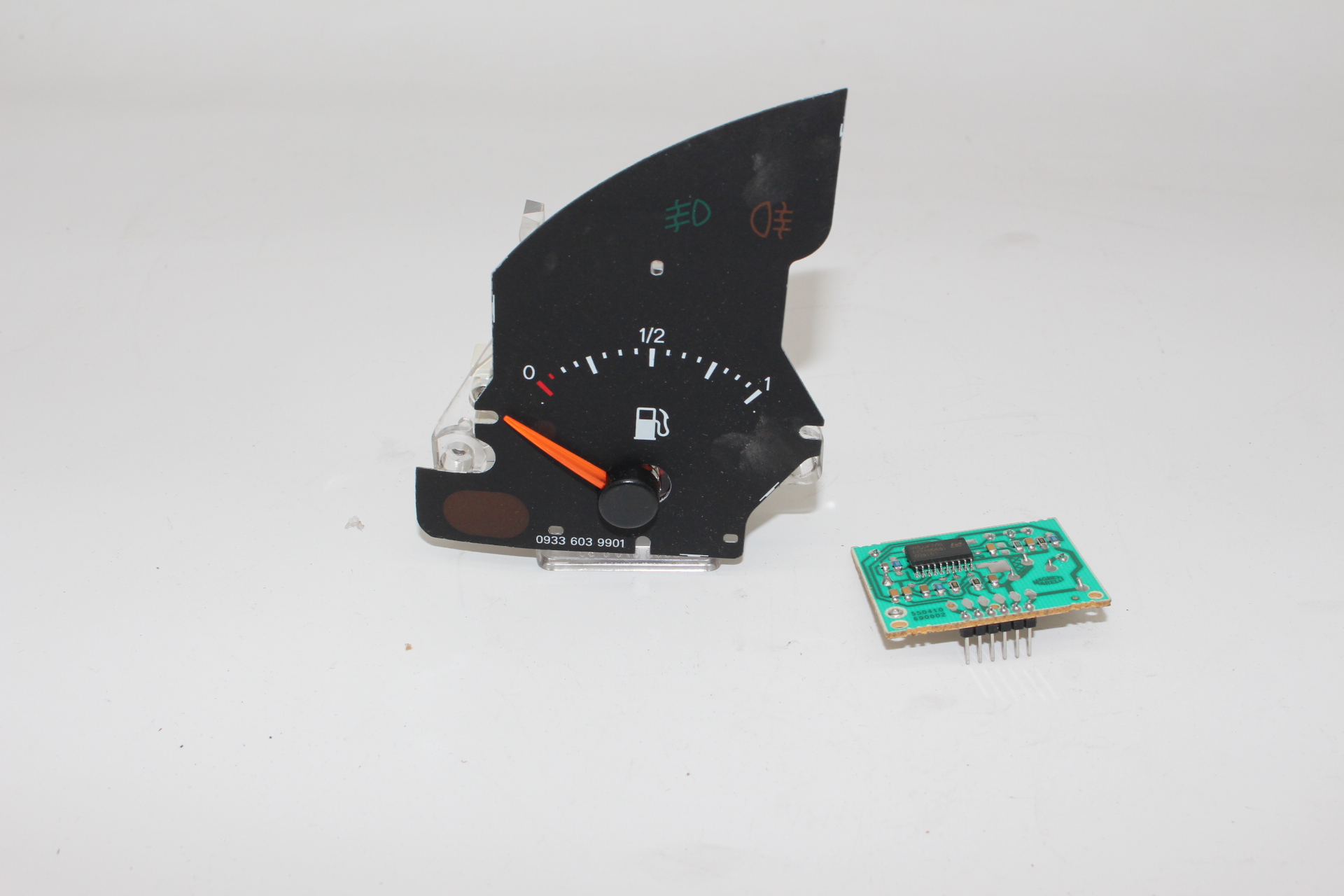 Peugeot / Citroen Tankanzeige Tacho 613293 NEU NOS NEW