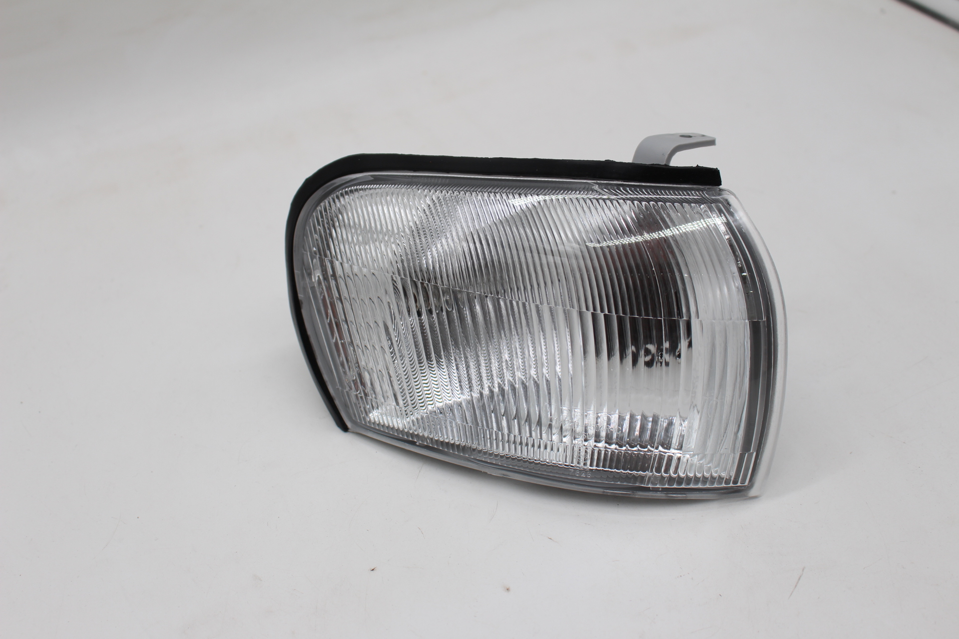 Standlicht vorne rechts für Subaru Impreza GC GF 1992-2000 84451FA020