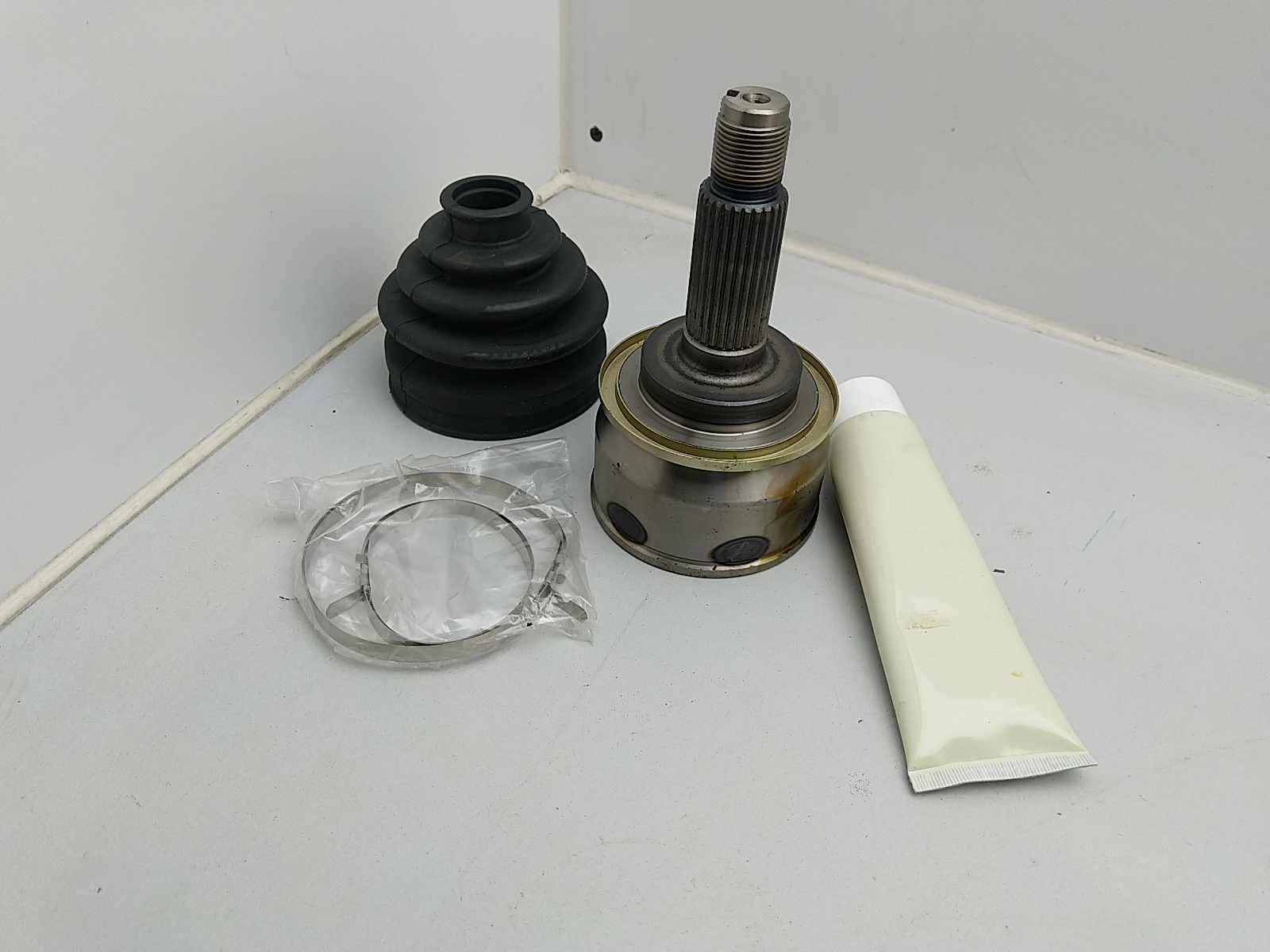 Gelenk Antriebswelle C..JOINT vorne Radseitig Subaru Impreza Legacy