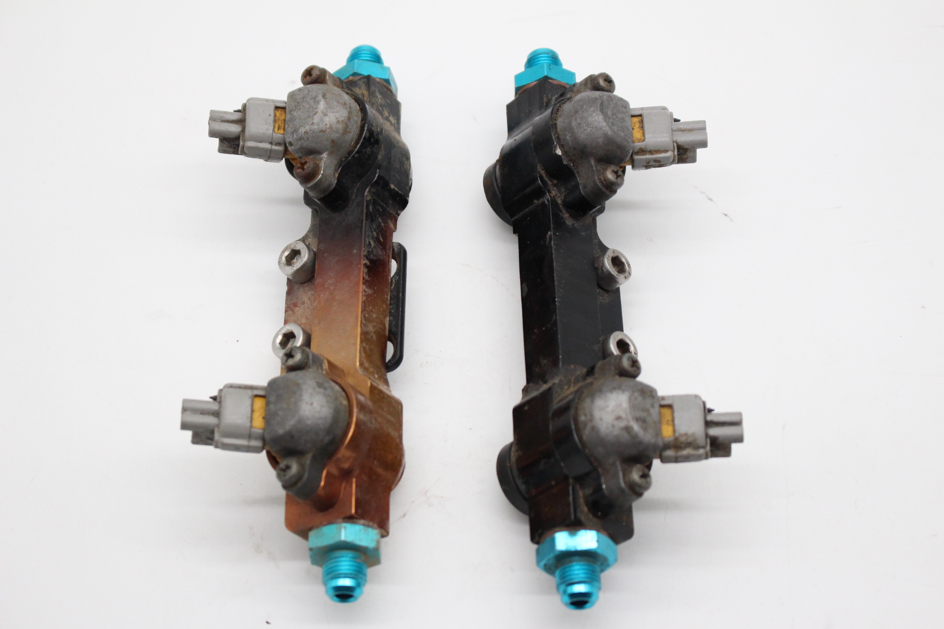 Billet Aluminium Fuel Rails mit 550 ccm Sidefeed Einspritzdüsen für Subaru Impreza GC8 / GF8