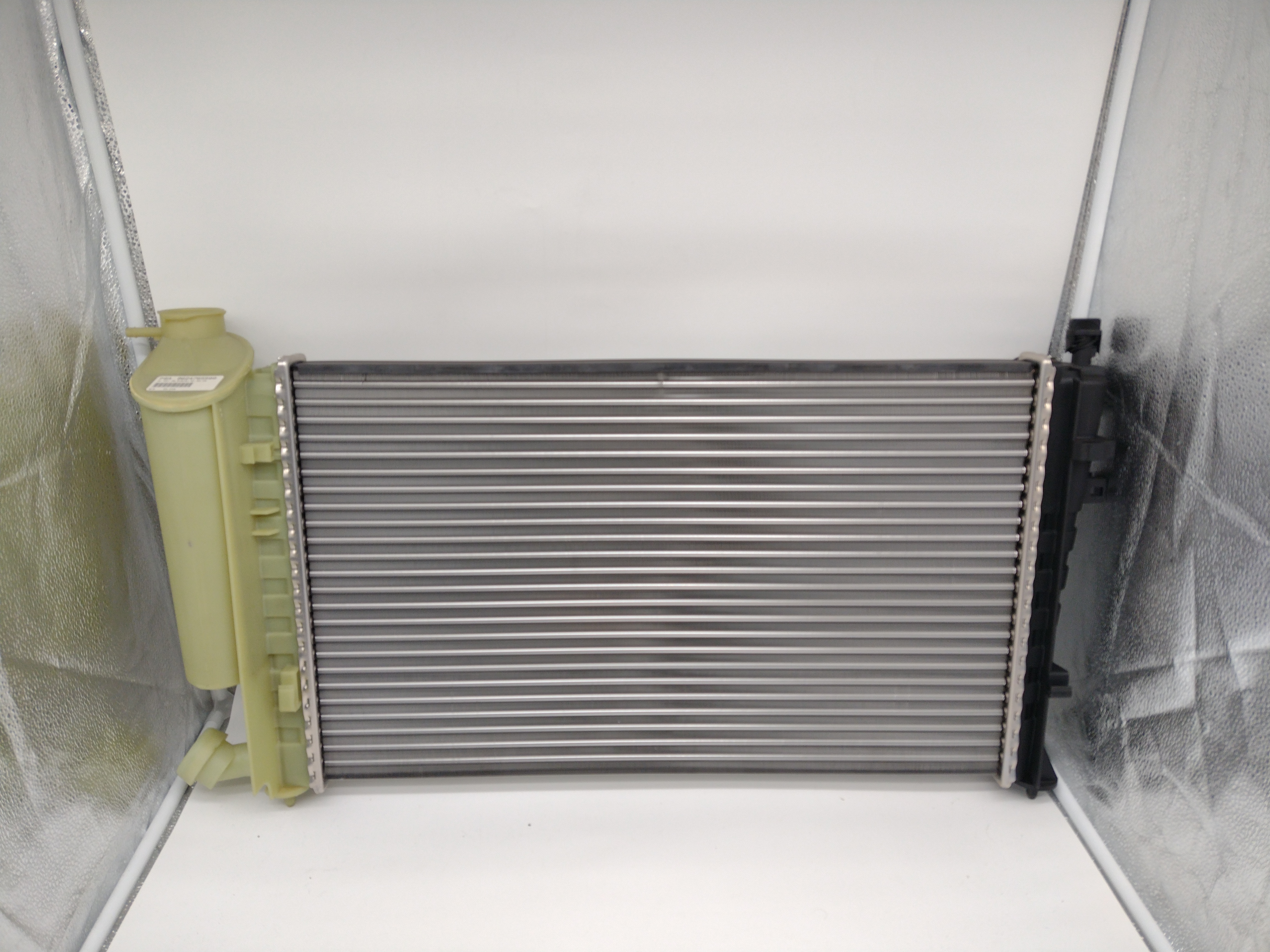 Peugeot / Citroen Wasserkühler Kühler 1301K3 NEU NOS NEW OEM