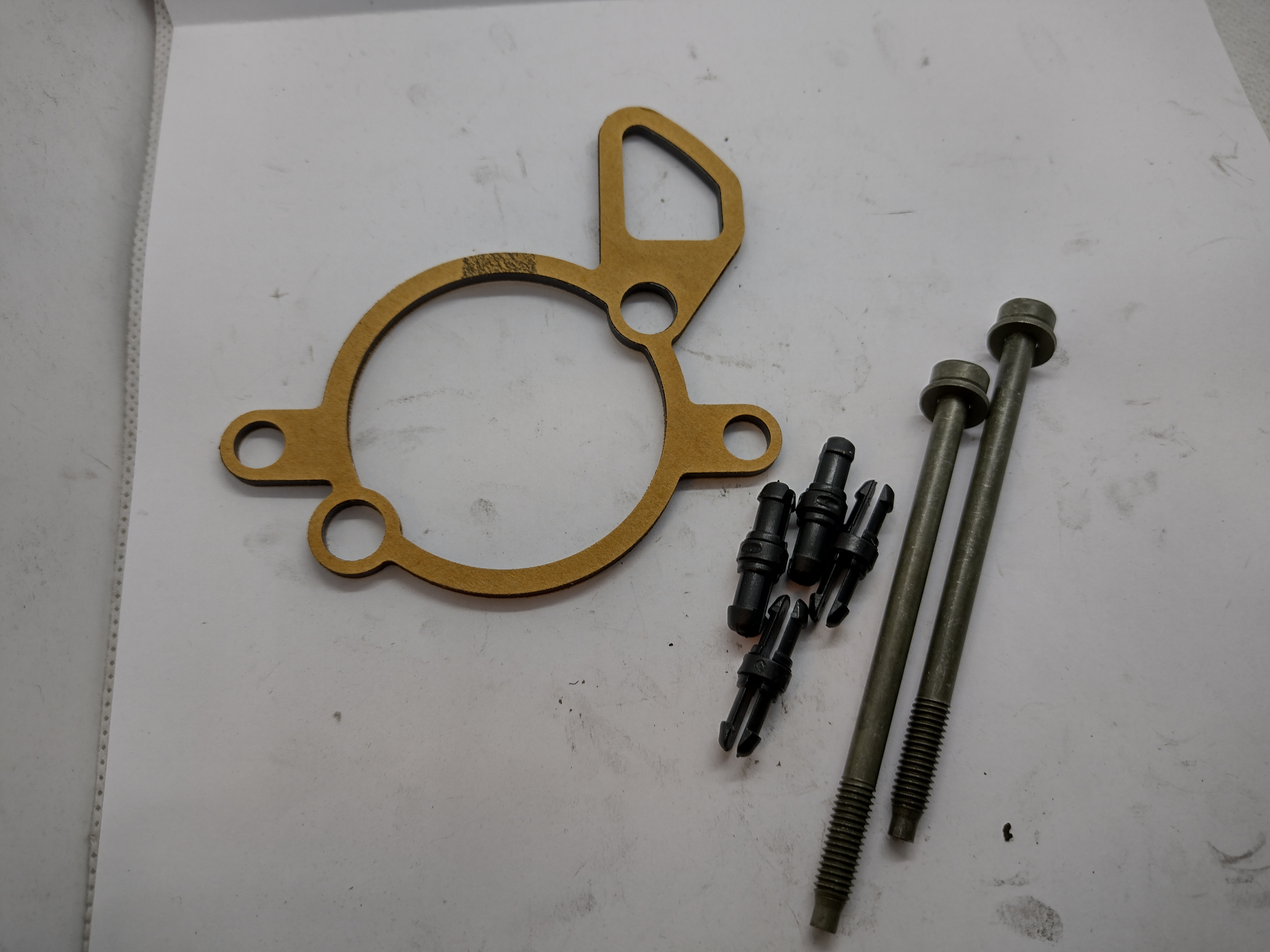 Peugeot / Citroen Befestigungs Satz 1920Q9 NEU NOS NEW OEM