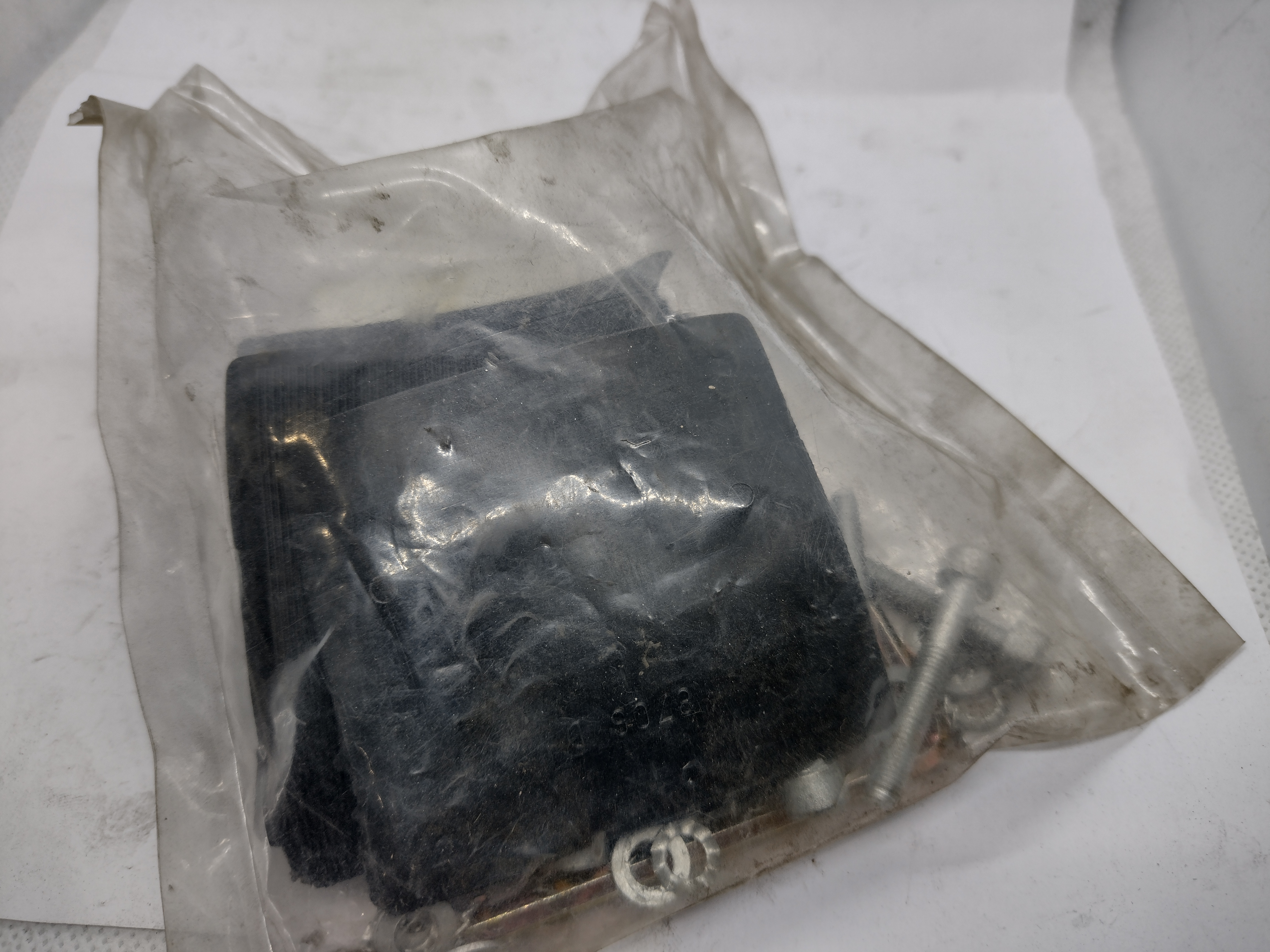 Citroen / Peugeot  BEFESTIG -TEILE 9616Q3 NEU NOS NEW