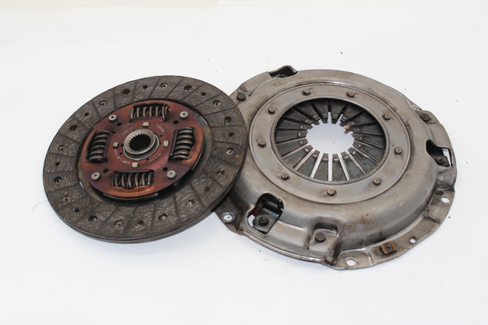 Exedy Kupplungskit – Reibscheibe & Druckplatte – für Subaru Impreza GC/GF & Legacy BC/BJF/BD/BG (1989–2000)