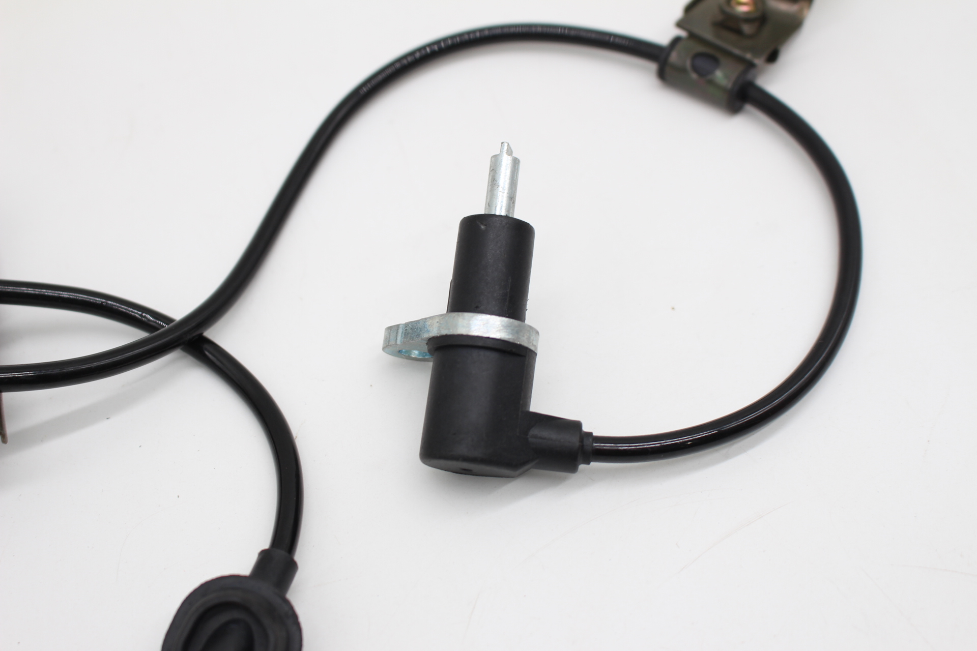 ABS Sensor vorne rechts für Subaru Forester SF 1996–1999 27540AC020 27540AC021