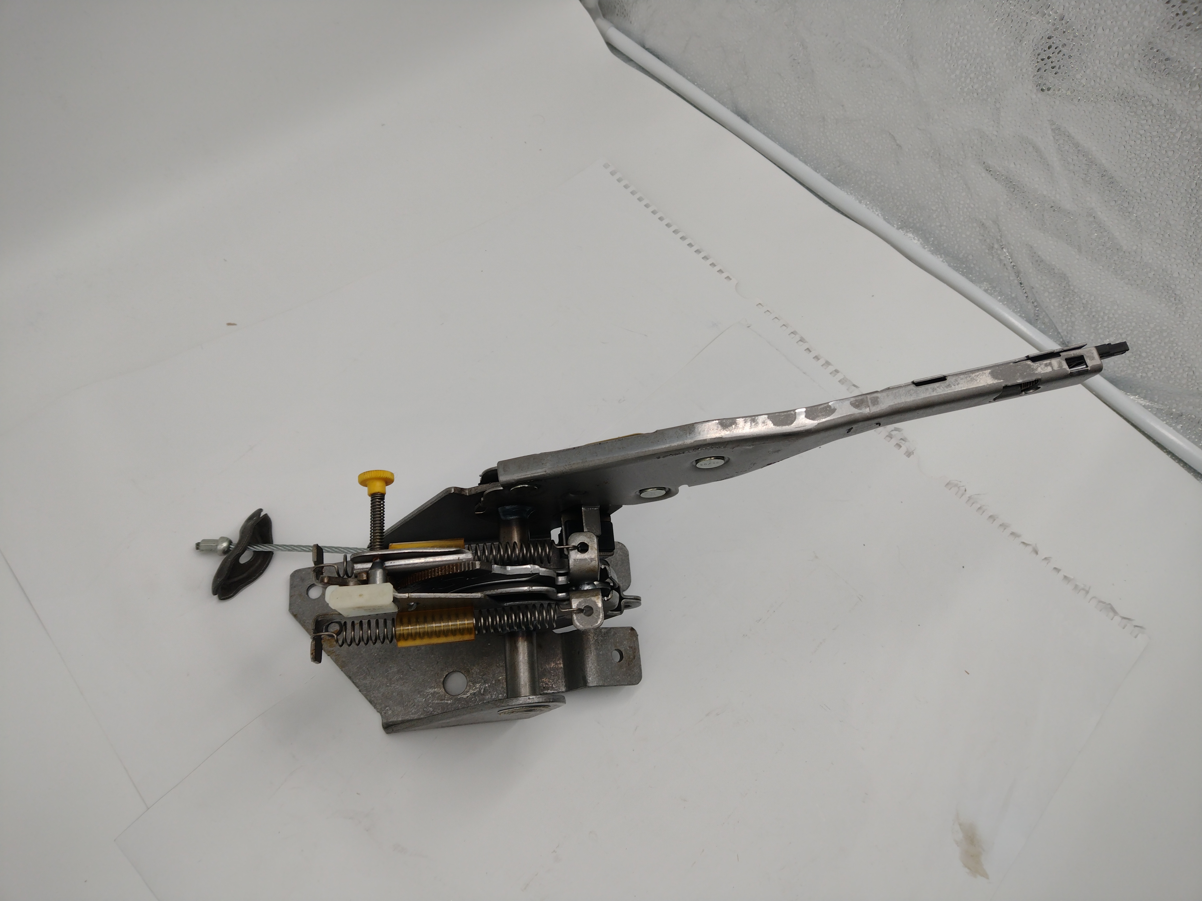 Peugeot 407 / Citroen c5 III Handbremshebel 4701A4 NEU NOS NEW