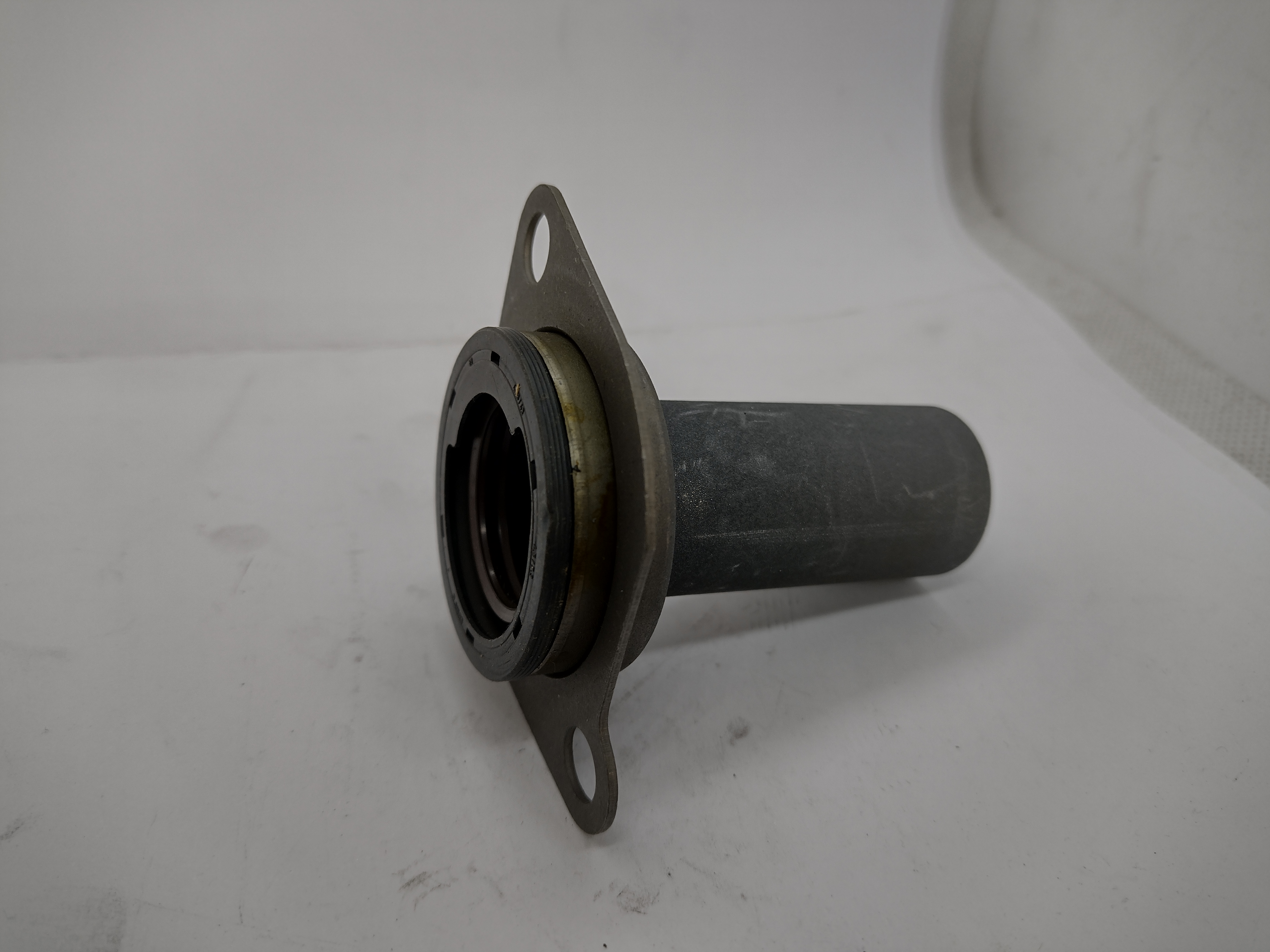 Peugeot / Citroen Führungshülse für Ausrücklager 210524 NEU NOS NEW OEM