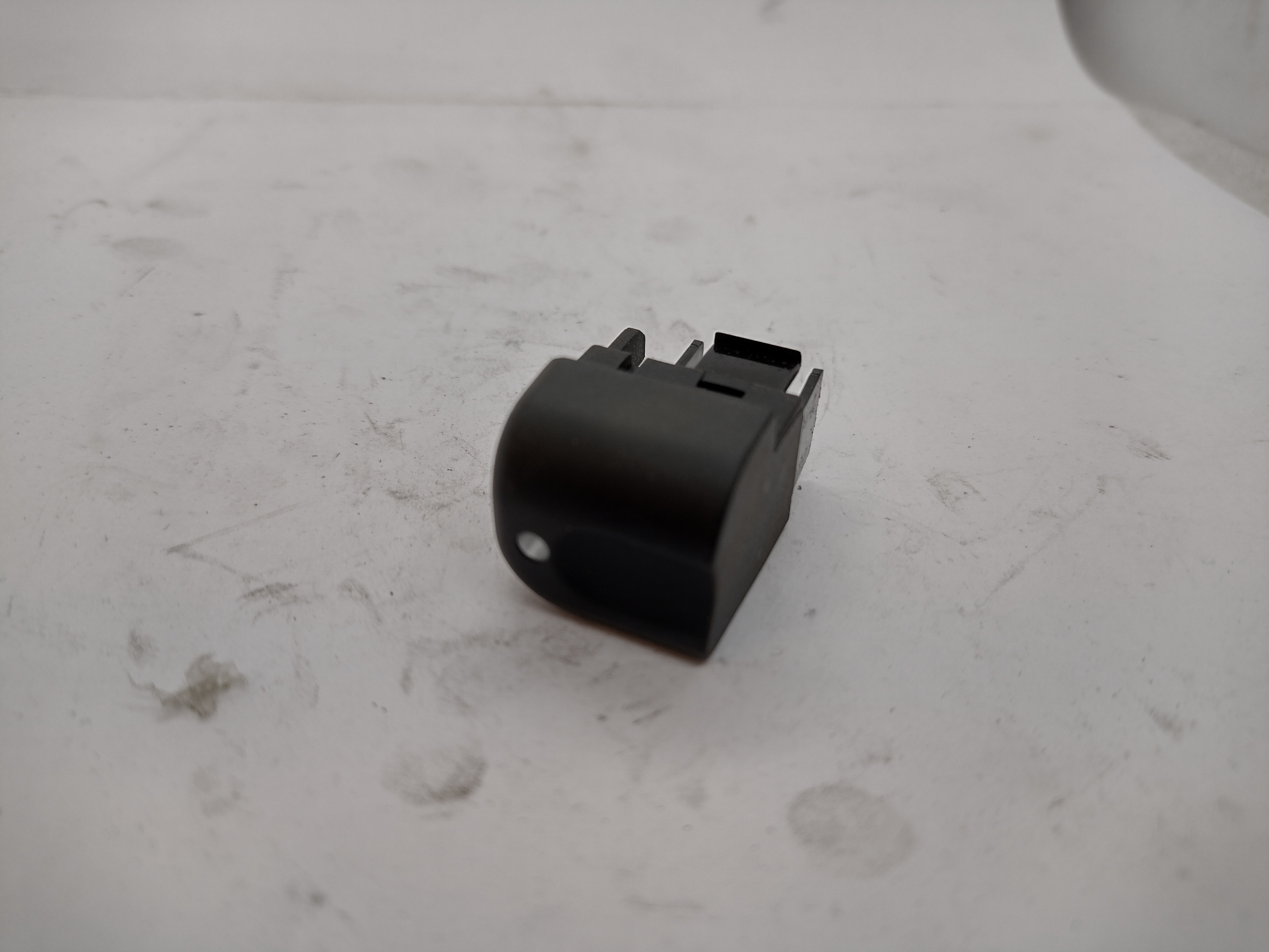 Peugeot / Citroen Schalter 6451WO NEU NOS NEW OEM