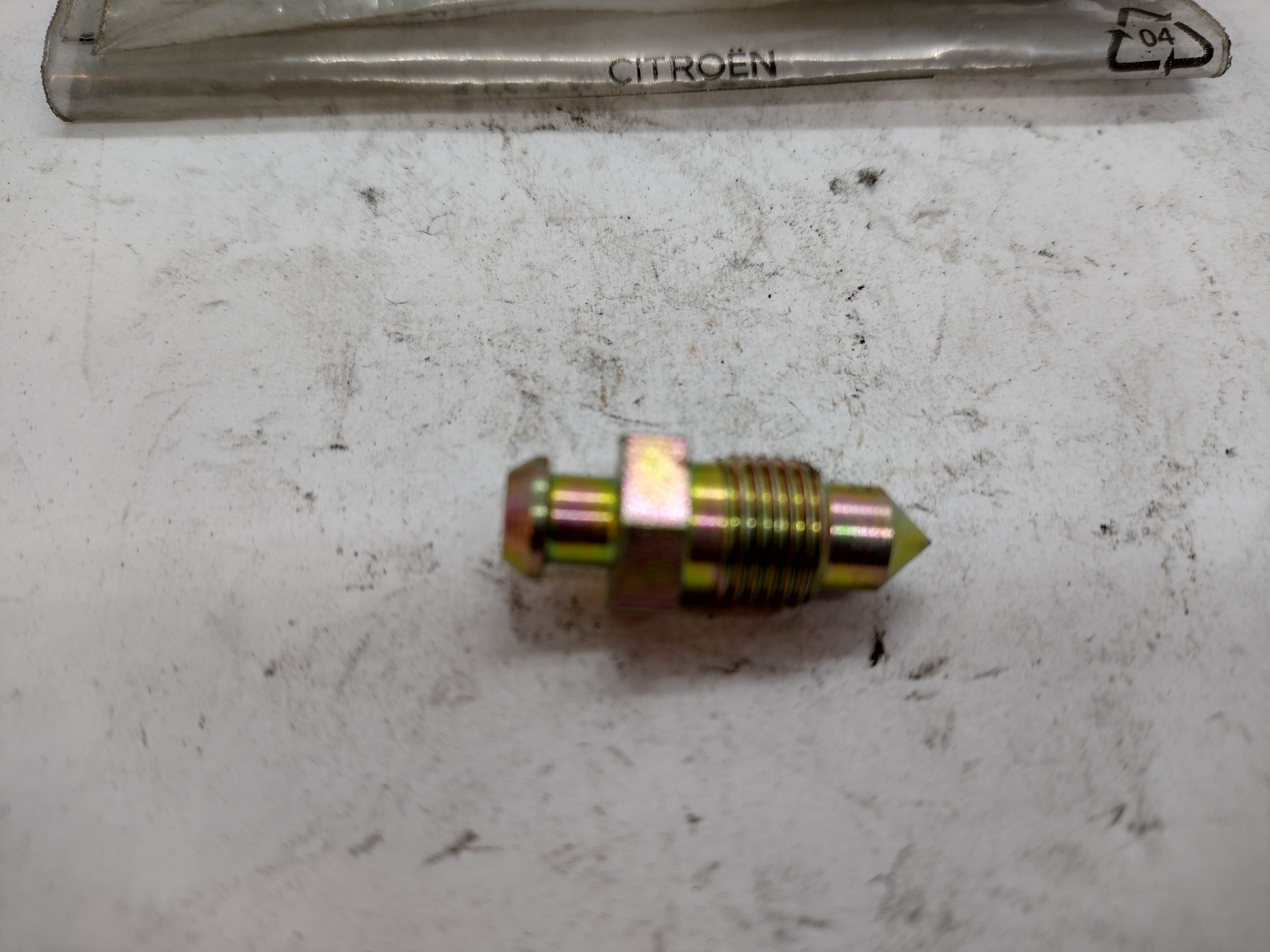 Citroen / Peugeot M10 ENTLÜFTSCHRAUBE BREMSZYLINDER 442824 NEU NOS NEW