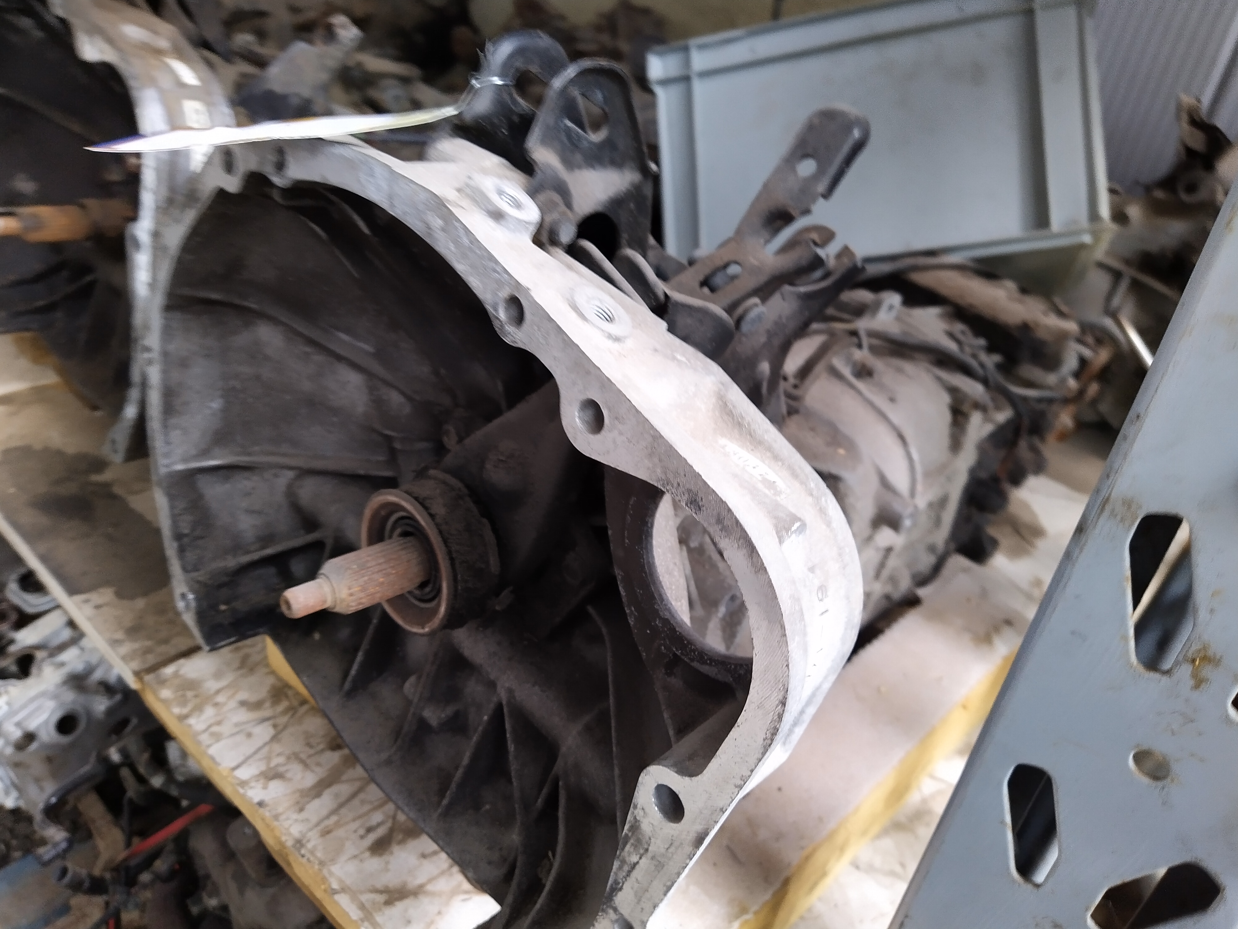 TY752XRDAA Schaltgetriebe Subaru Legacy 2 BD BG