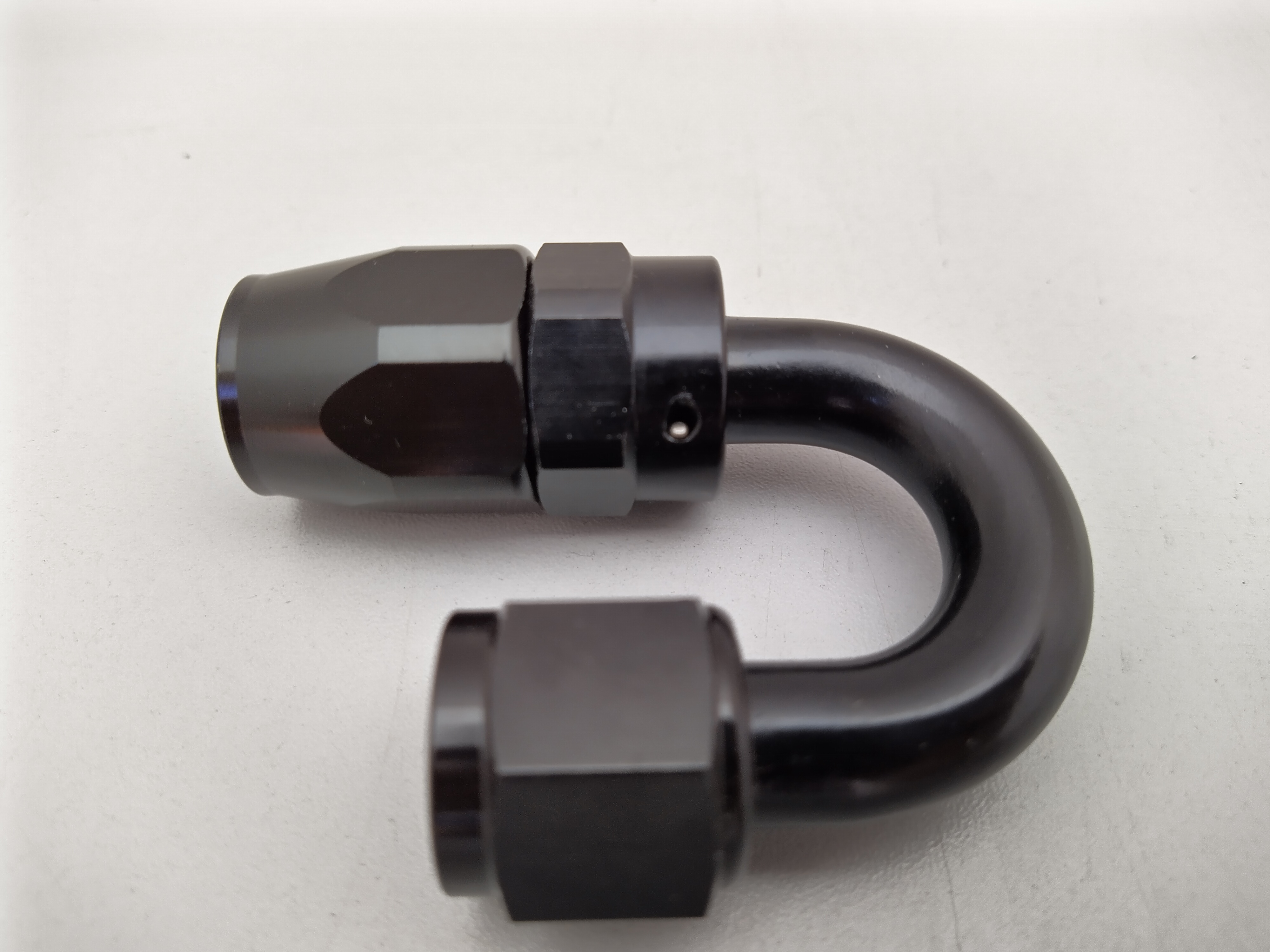 Alu-Fitting schwarz AN8 Dash 8 180°