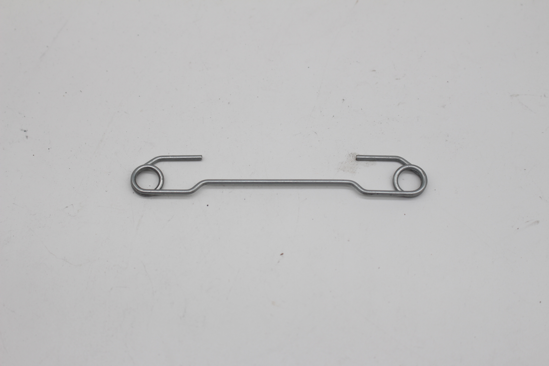 Peugeot / Citroen Feder, Tankklappe 1517E7 NEU NOS NEW OEM