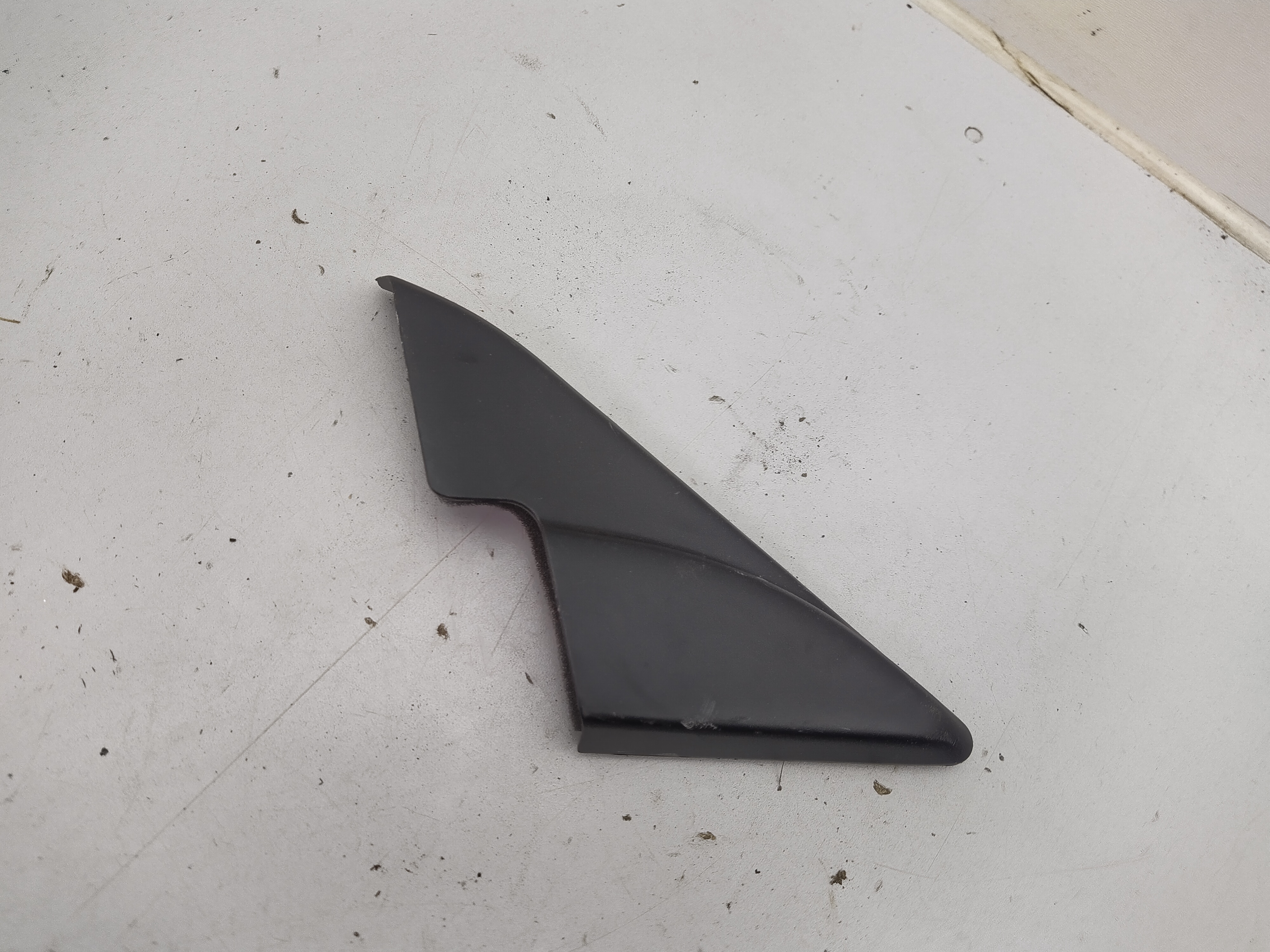 Abdeckung Spiegeldreieck innen rechts für Subaru Impreza GG/GD Bj.01-05 94251FE000