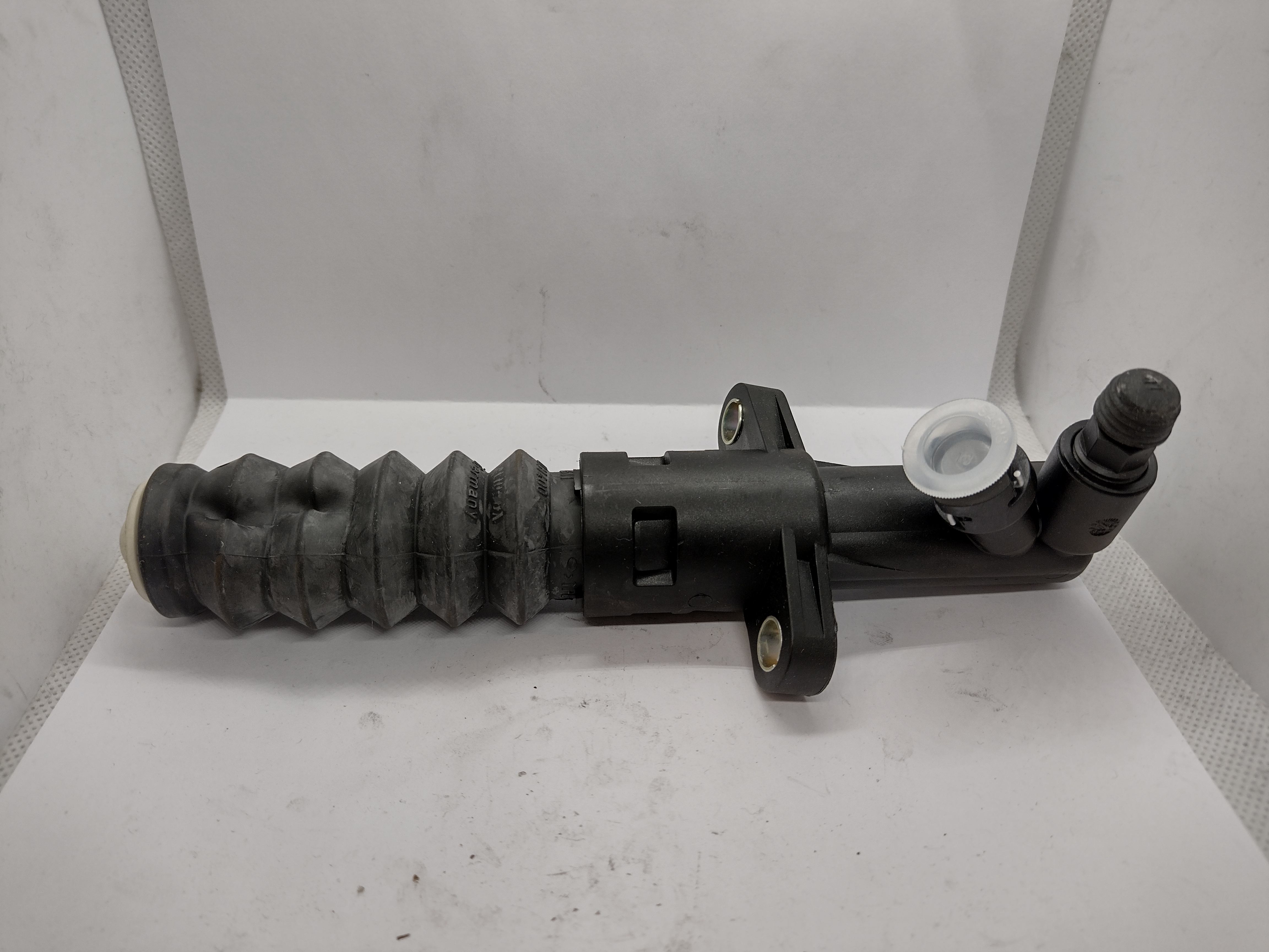 Peugeot 307 Kupplungsnehmerzylinder 218222 NEU NOS NEW OEM