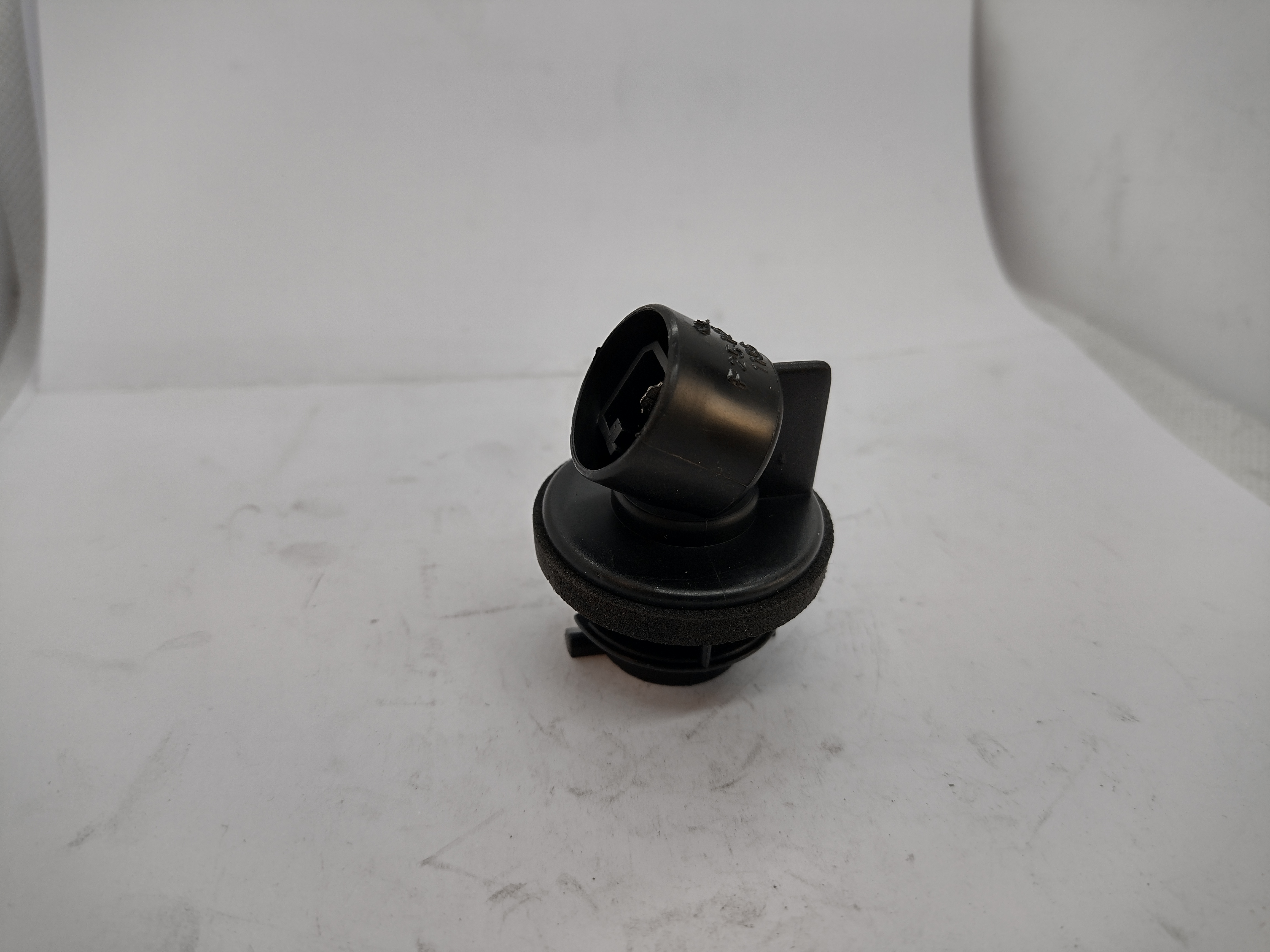 Peugeot 405 Lampensockel Blinker vorne 634656 NEU NOS NEW OEM