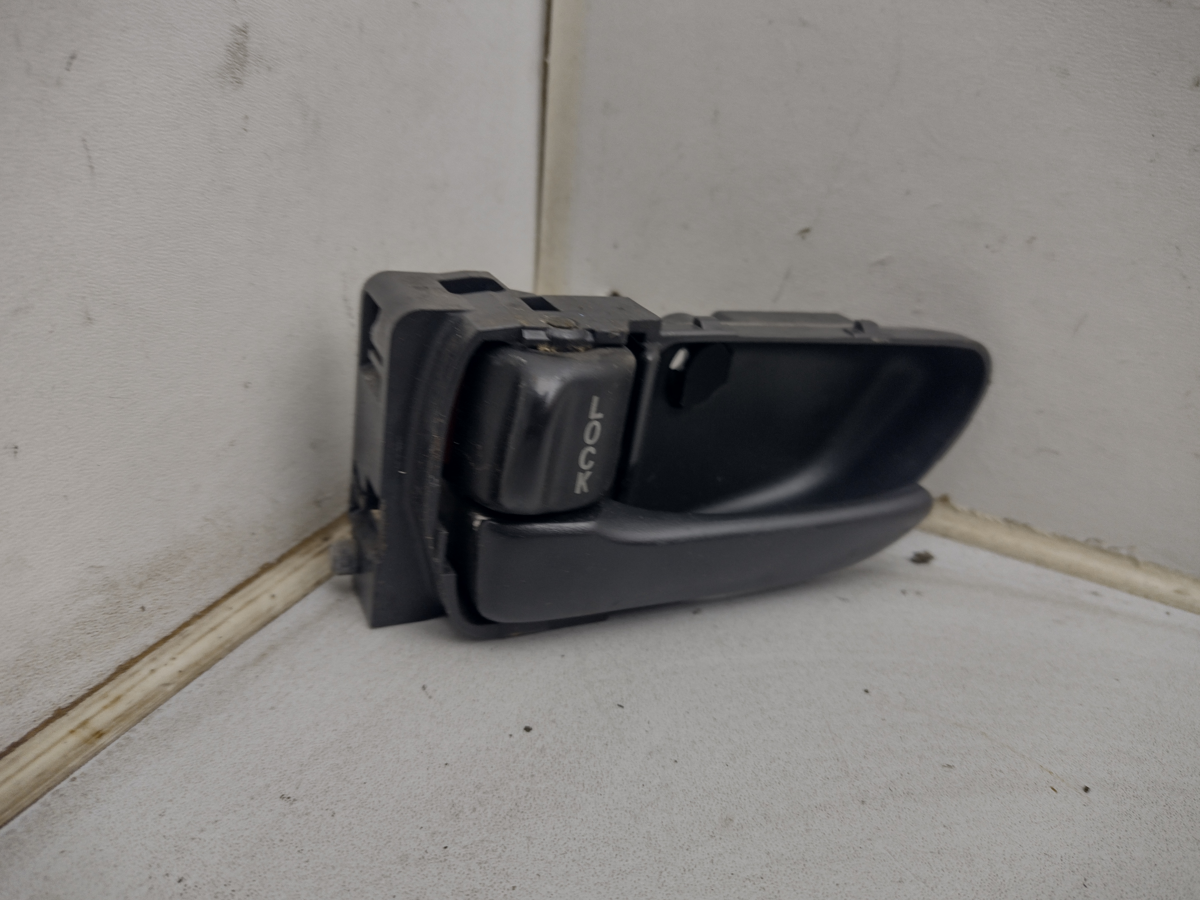 Türgriff innen vorne  links von Subaru Impreza GD GG Newage