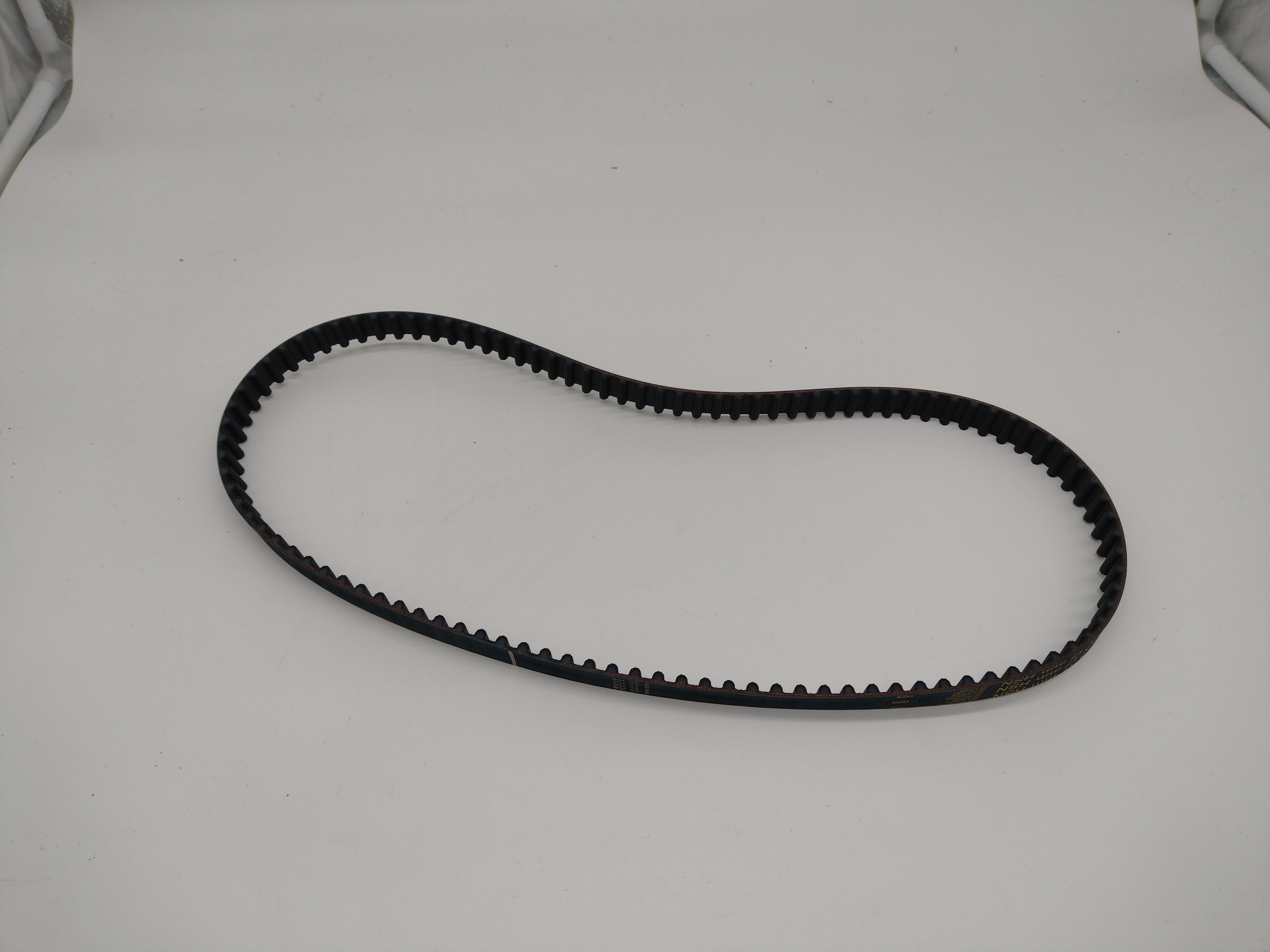 Peugeot / Citroen 1.1l HDZ HFX Zahnriemen 104 Zähne 081656 NEU NOS NEW