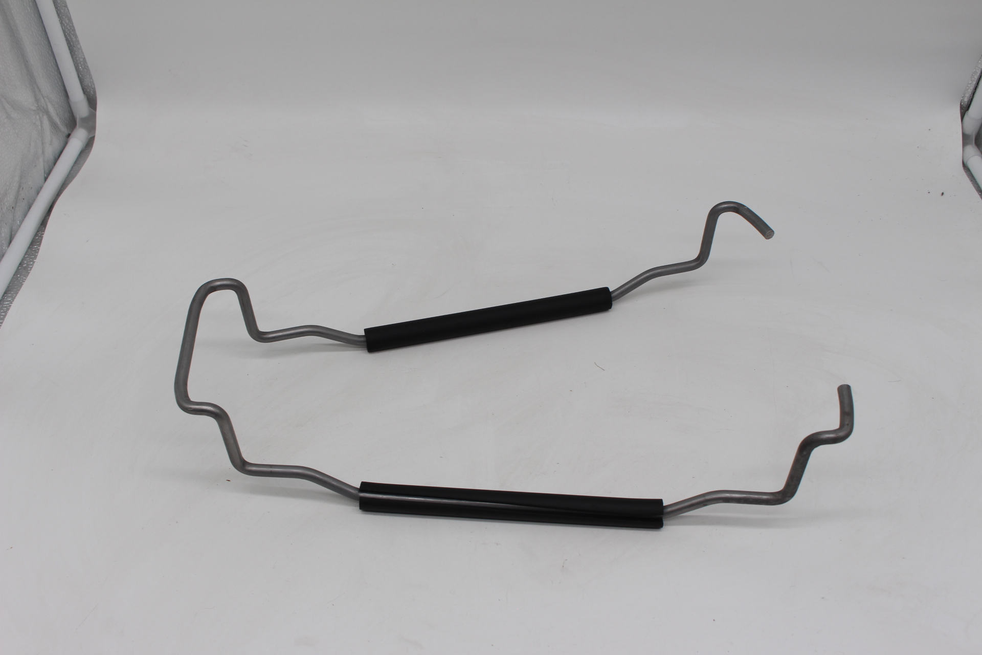 Peugeot 206 3-Türer oberer Halter für Notrad 7603J6 NEU NOS NEW