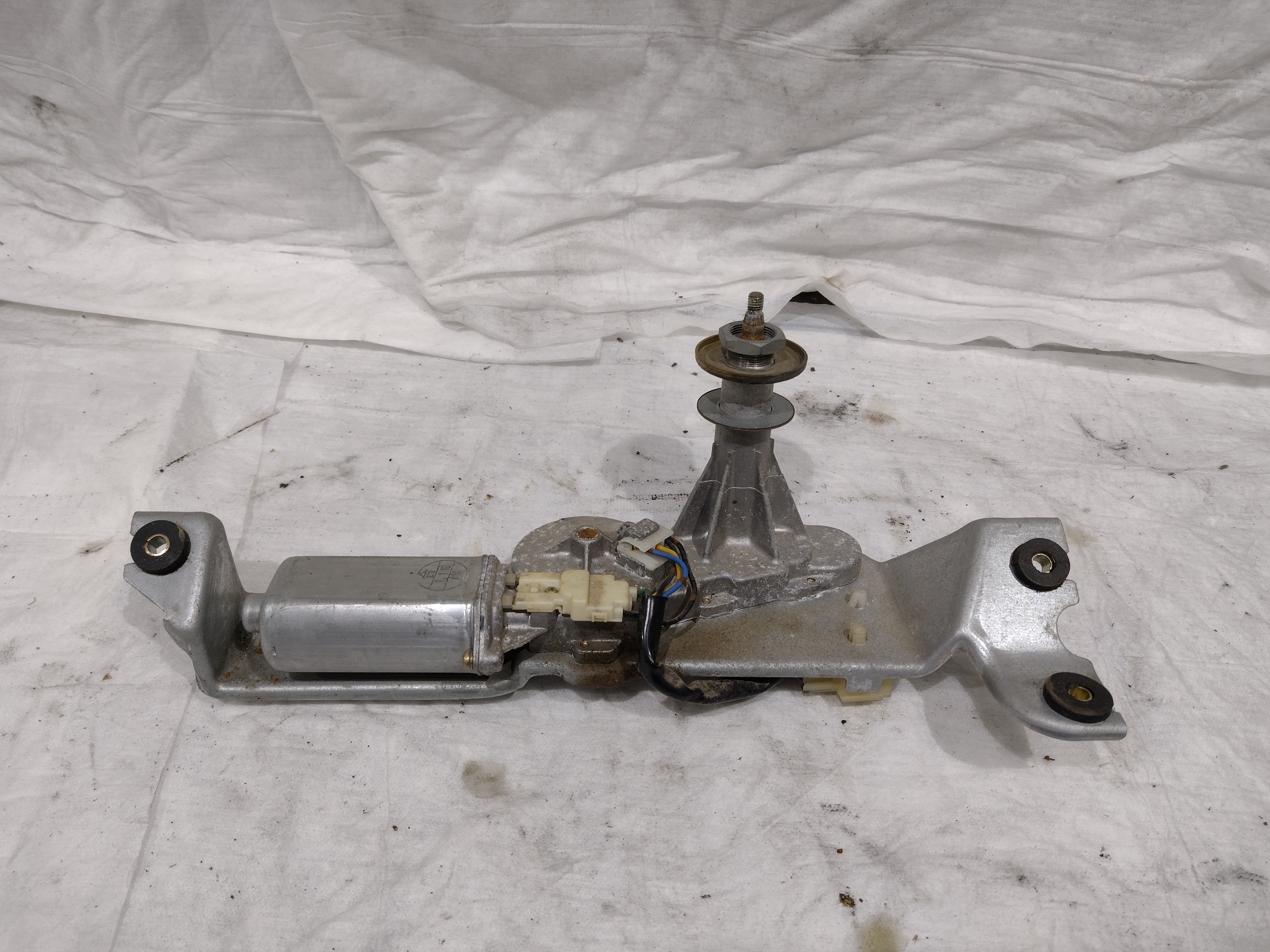 Heckwischermotor  für Subaru Outback H6 BE BH 34650-821