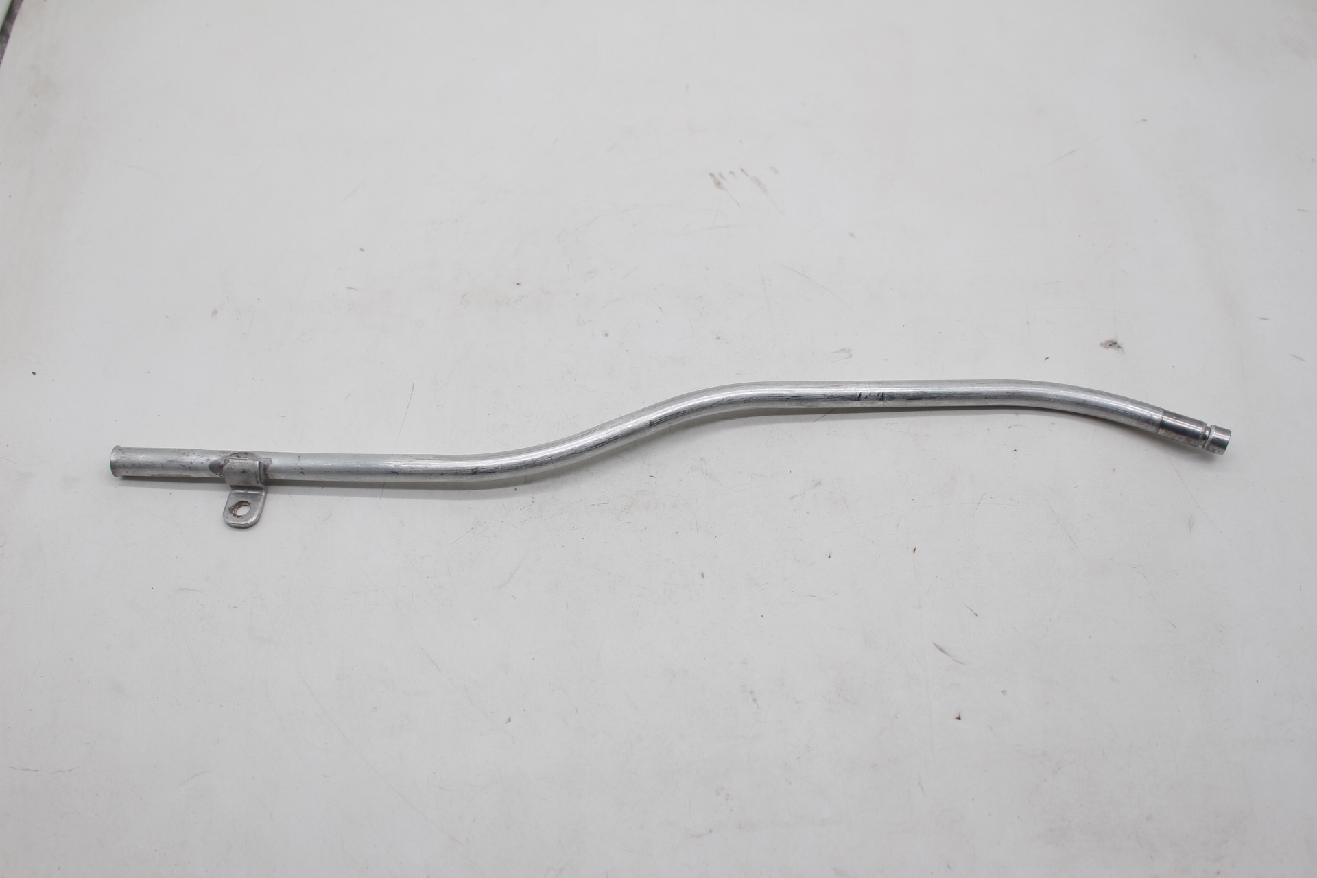 Hyundai Ölpeilstab Führung 26612-2U001 Ölstand Messstab Rohr Guide