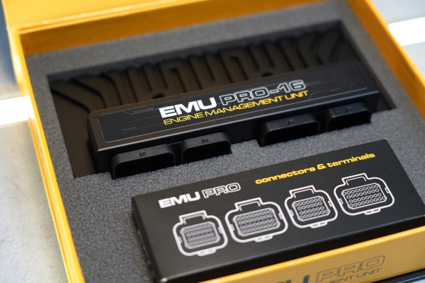 ECUMASTER EMU PRO16