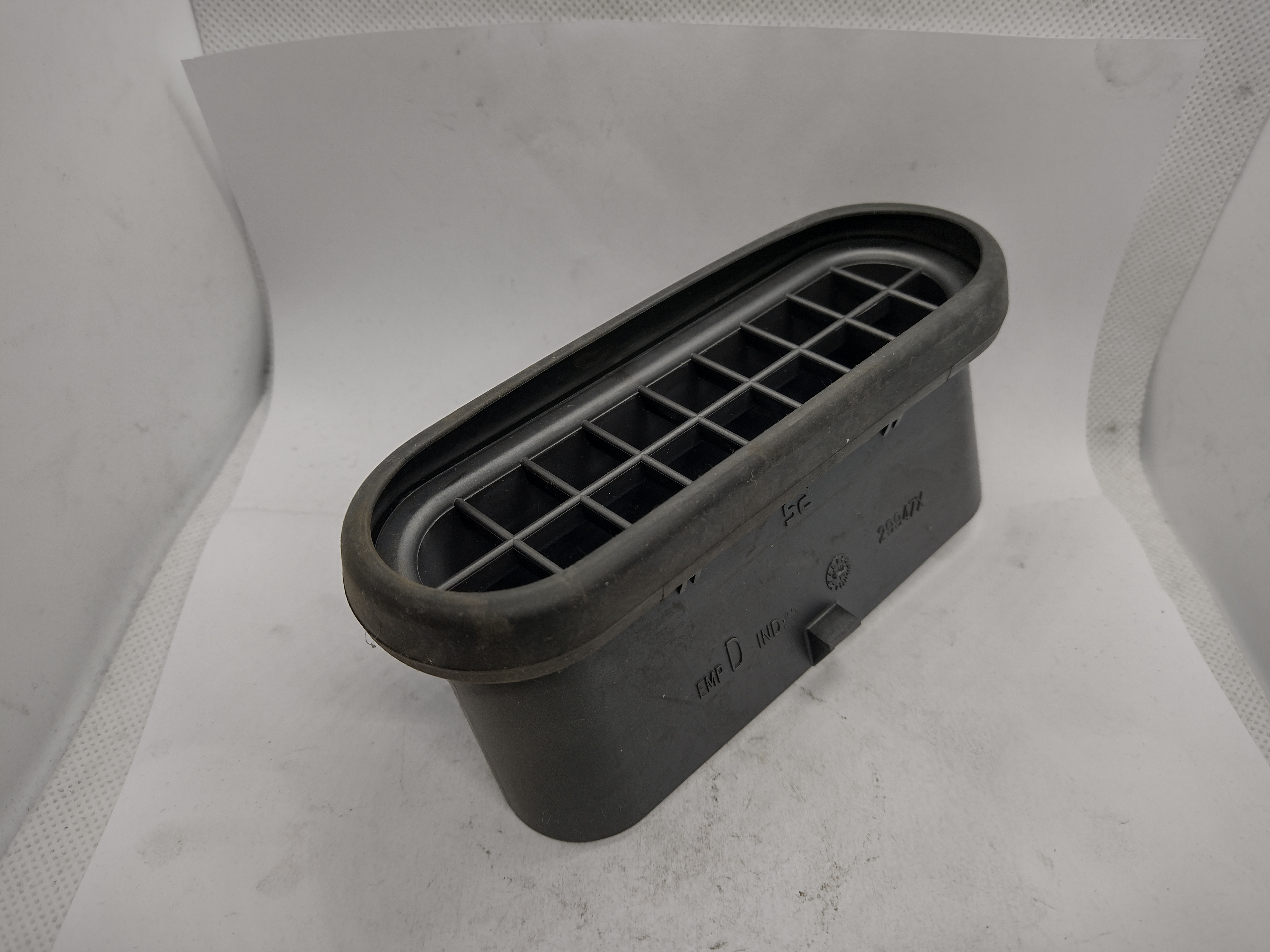 Peugeot 807 / CITROËN C8 Luftauslass, Belüftungsschlitz 9331W4 NEU NOS NEW