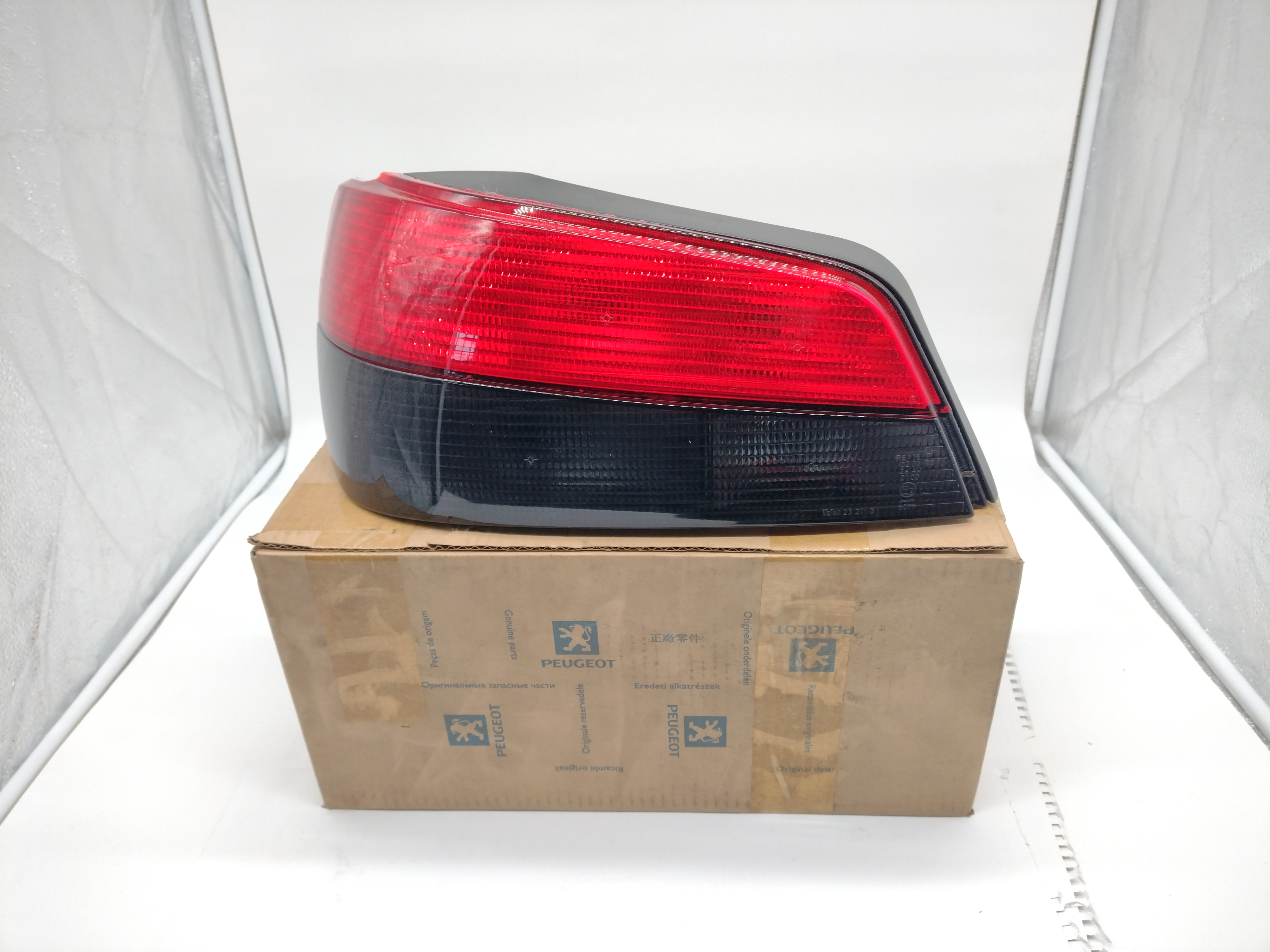 Rückleuchte Rücklicht links  6350H7 für Peugeot 306 NEU NOS