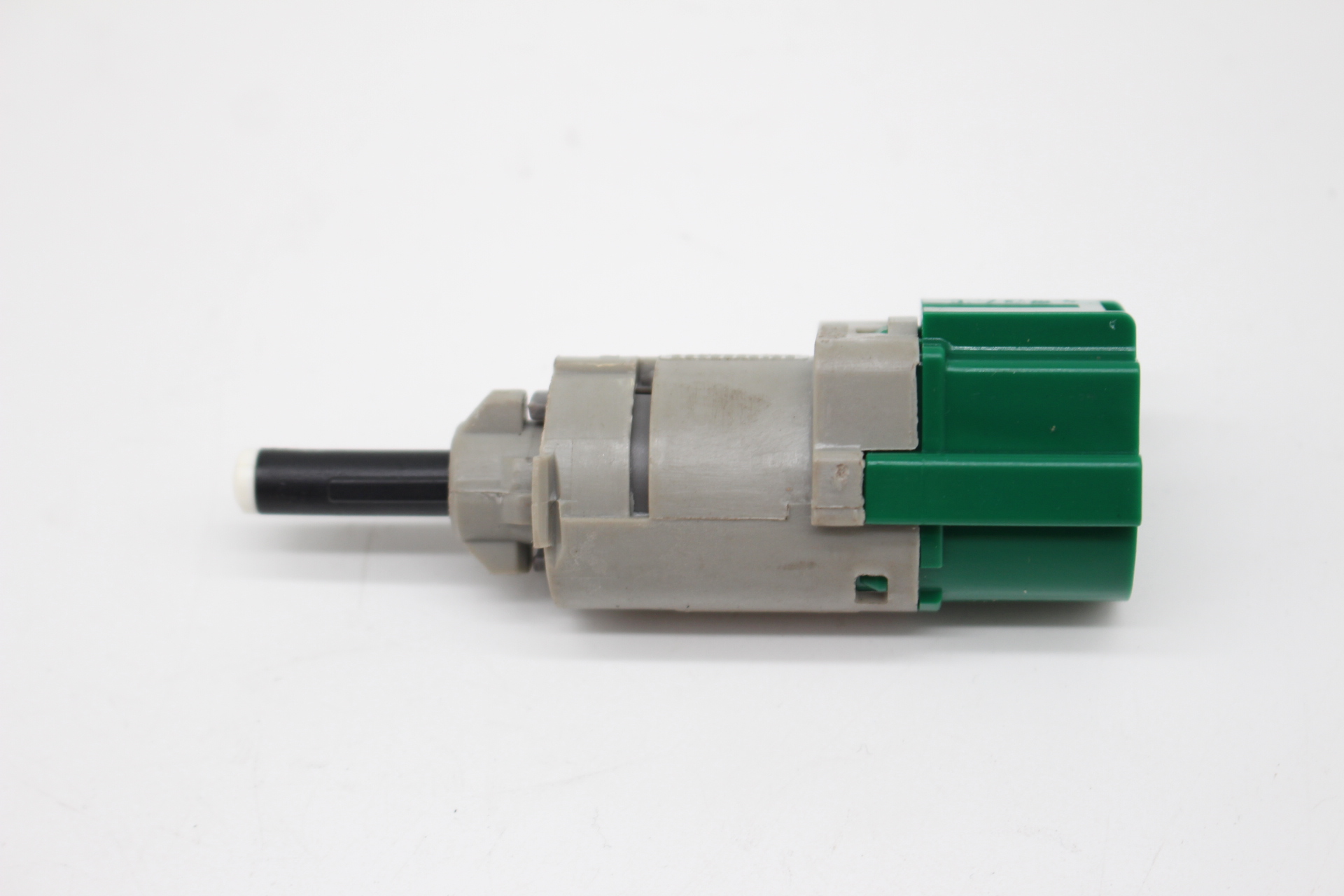 Peugeot / Citroen Bremslichtschalter 9818232480 NEU NOS NEW