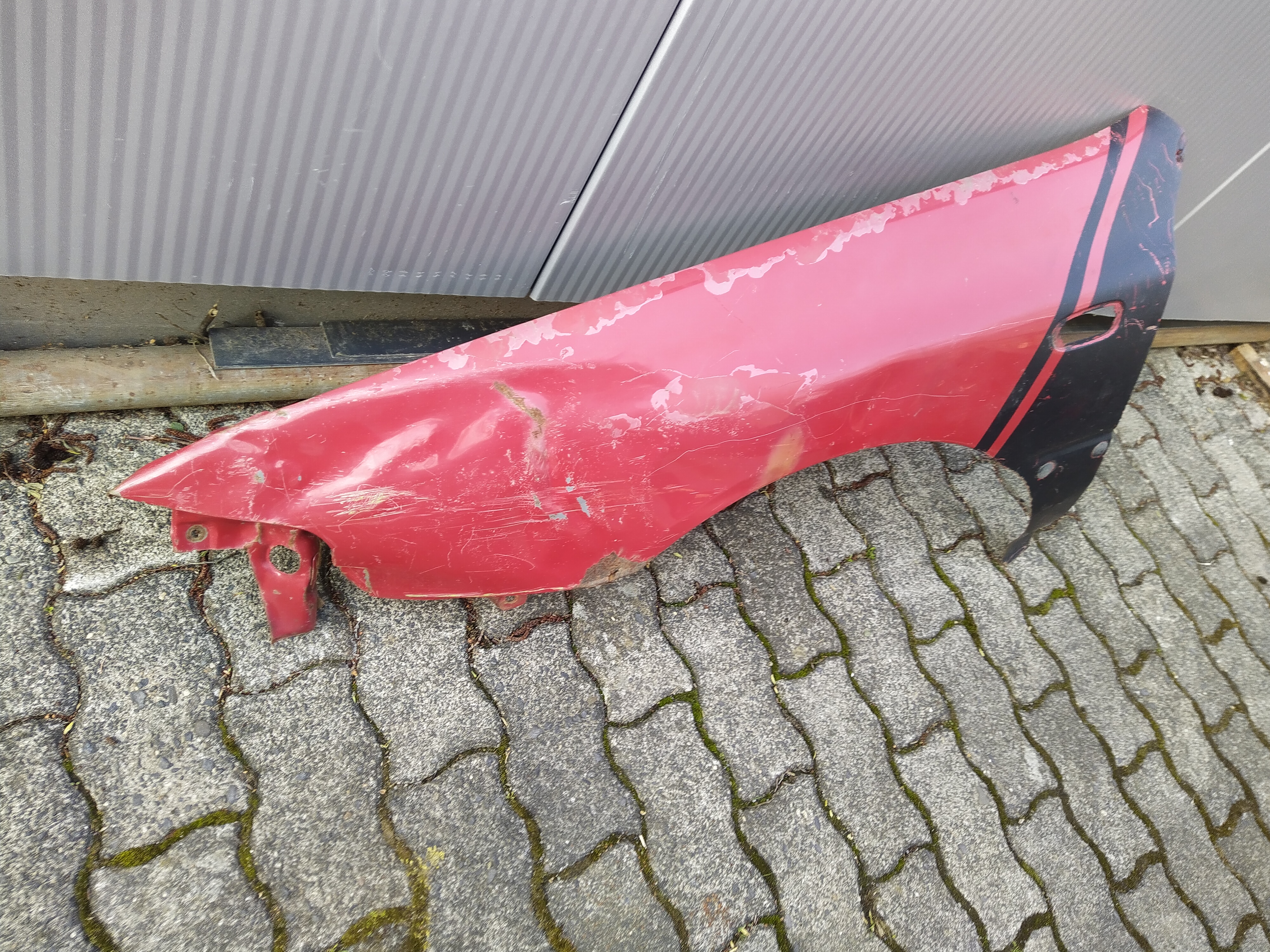 Kotflügel vorne links Rot von Subaru Impreza GC GF