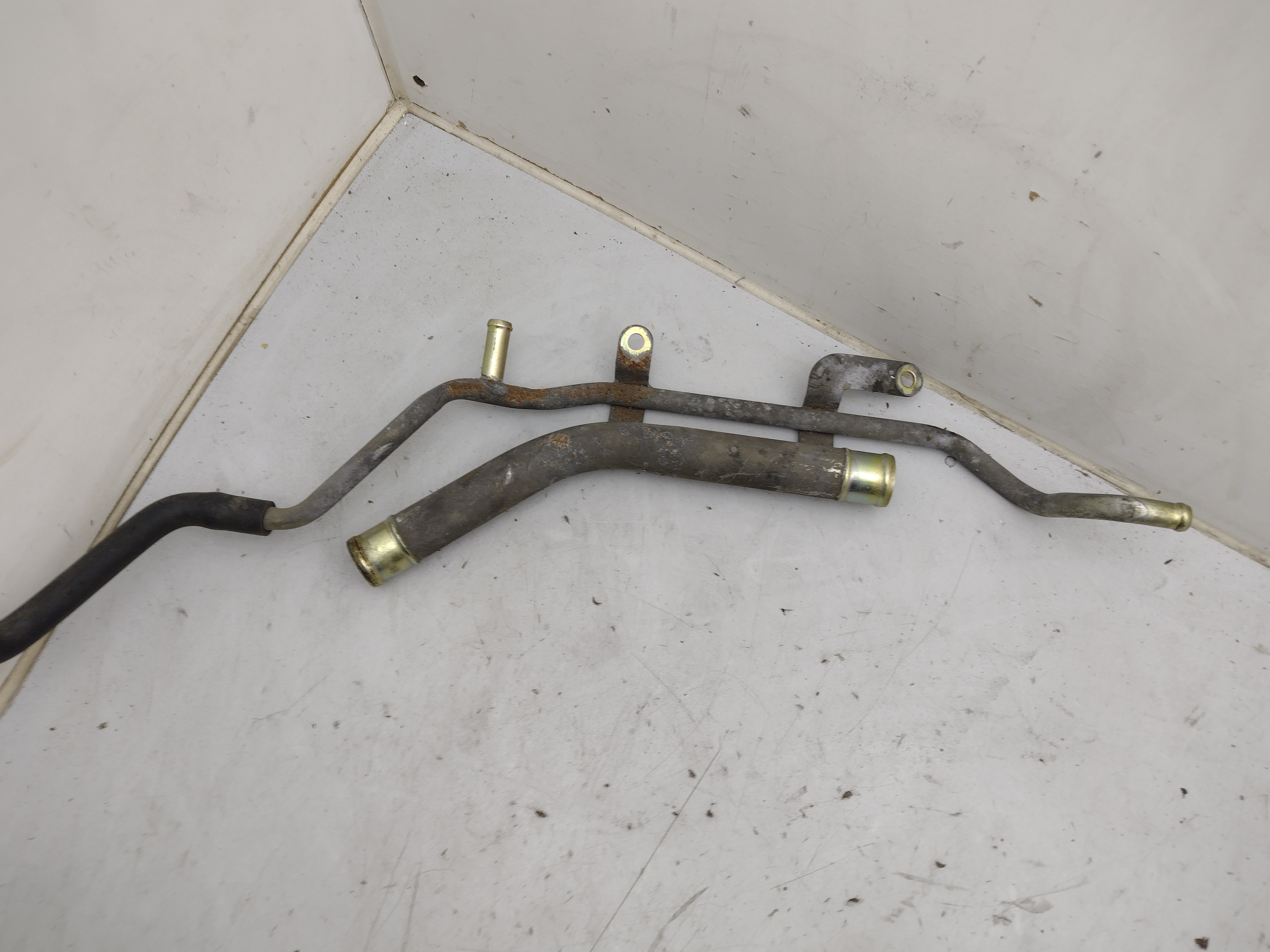 Kühlmittel und BOV Metall Leitungen von Subaru Impreza WRX GD GG Newage Turbo