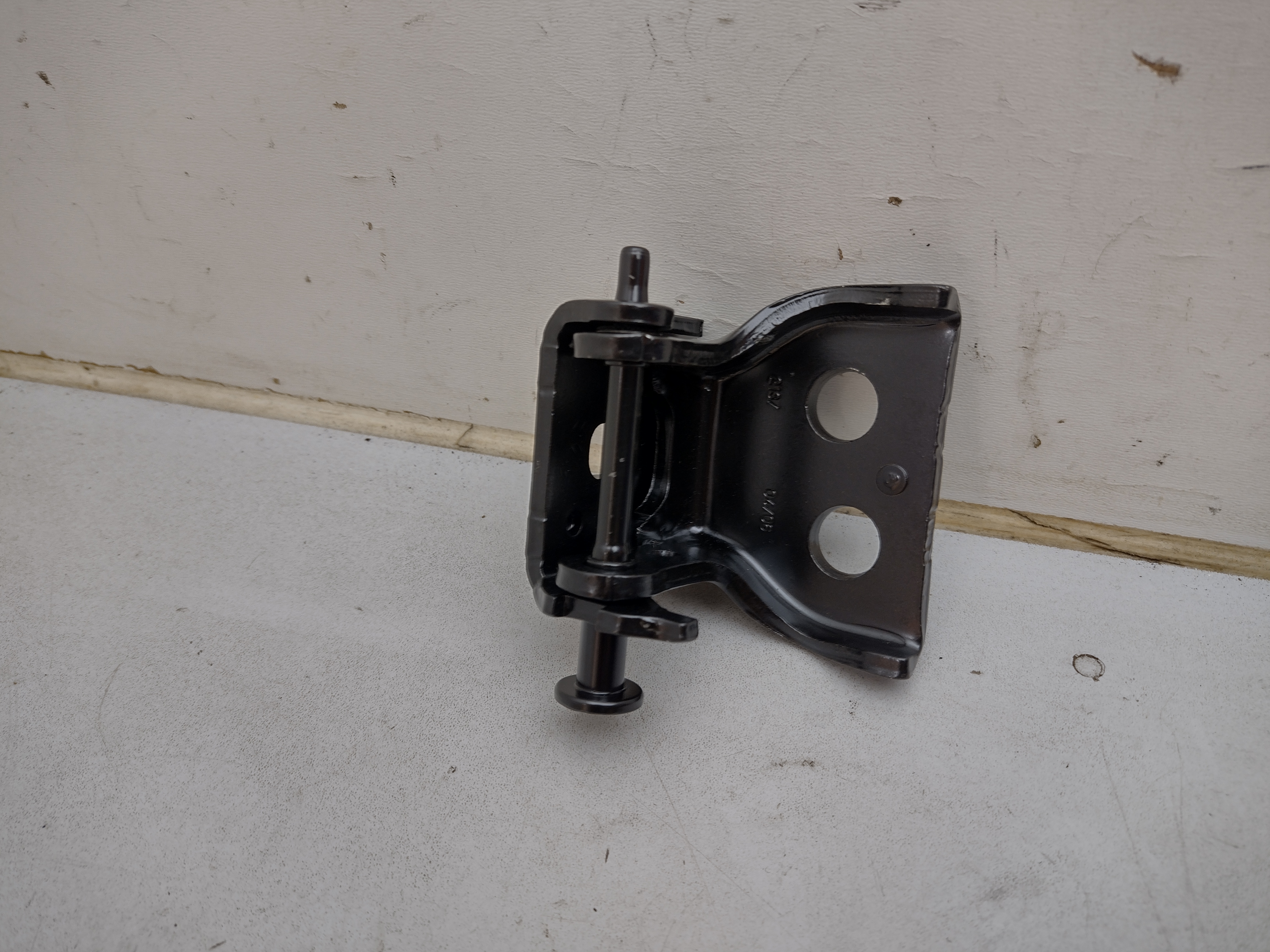 Peugeot 306 Türscharnier hinten rechts 9035G6 NOS NEW OEM