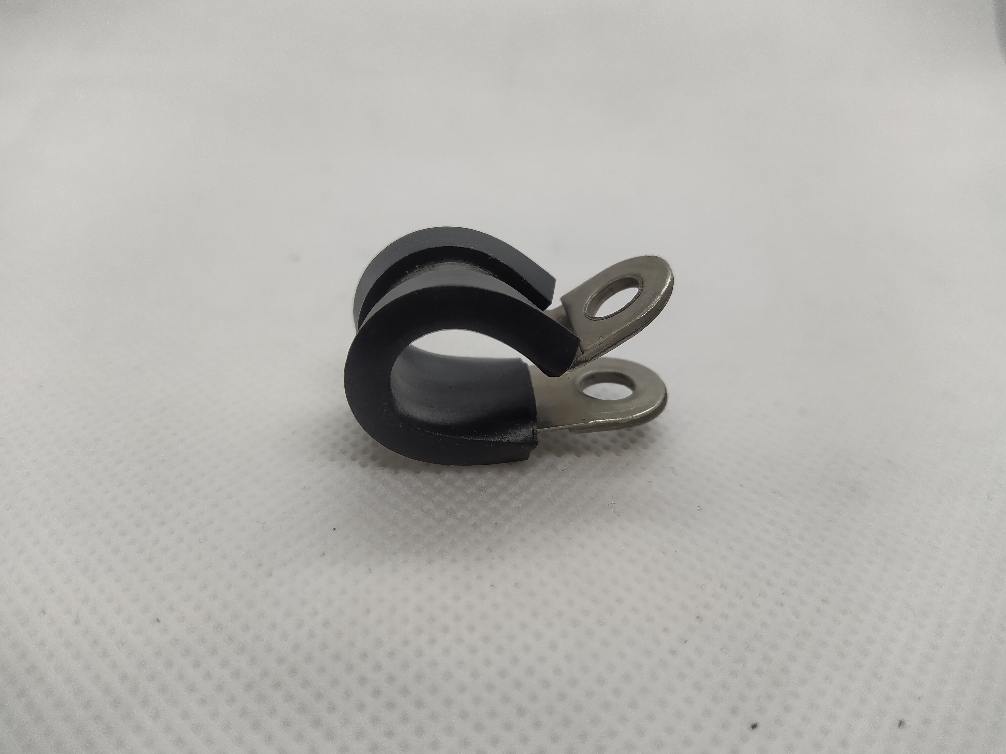 10mm gepolsterte Schlauchbefestigungsschlaufe Schlauchklemme aus Edelstahl V2A