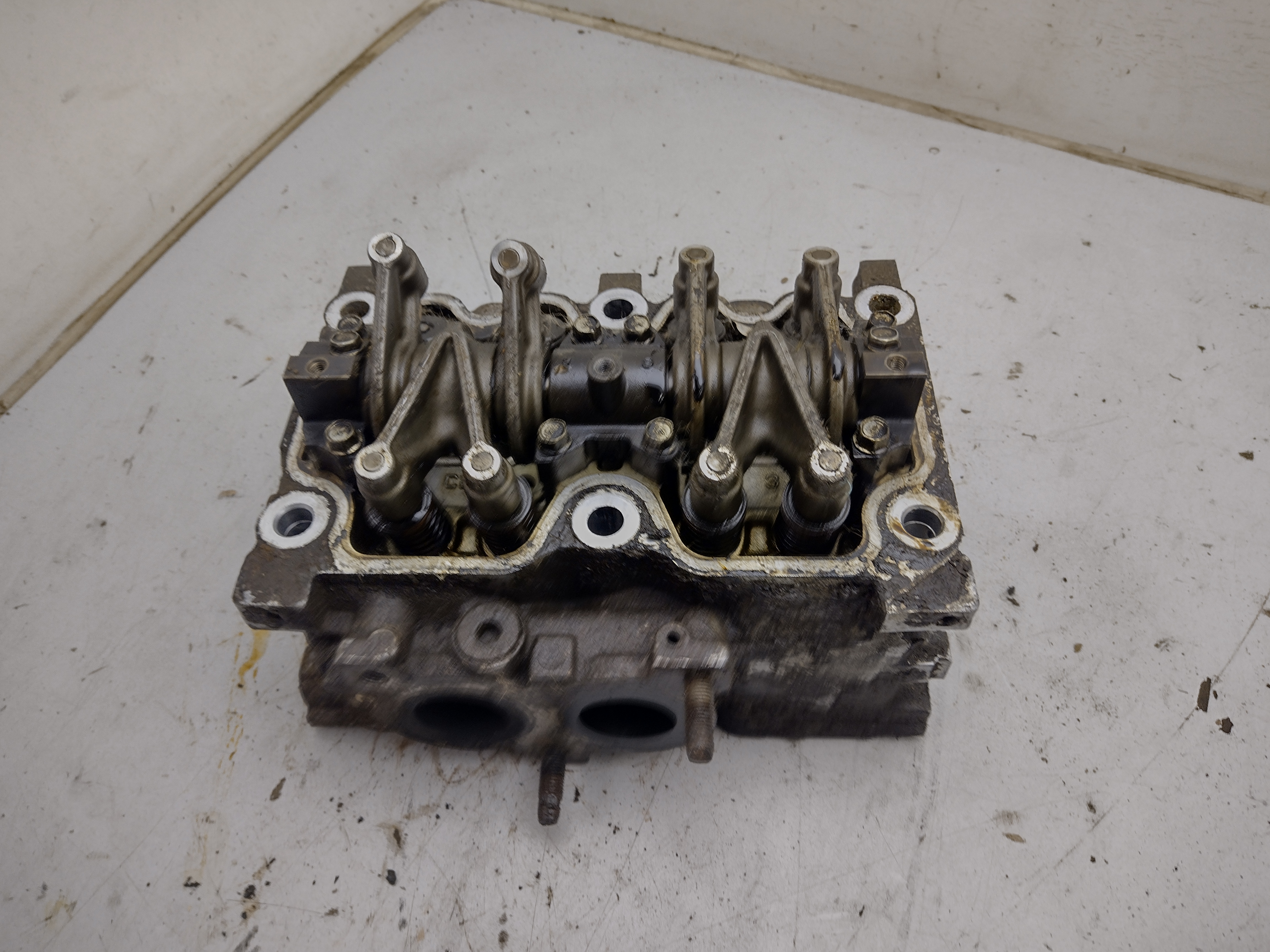 Zylinderkopfe Links für Subaru Impreza GC GF 116PS