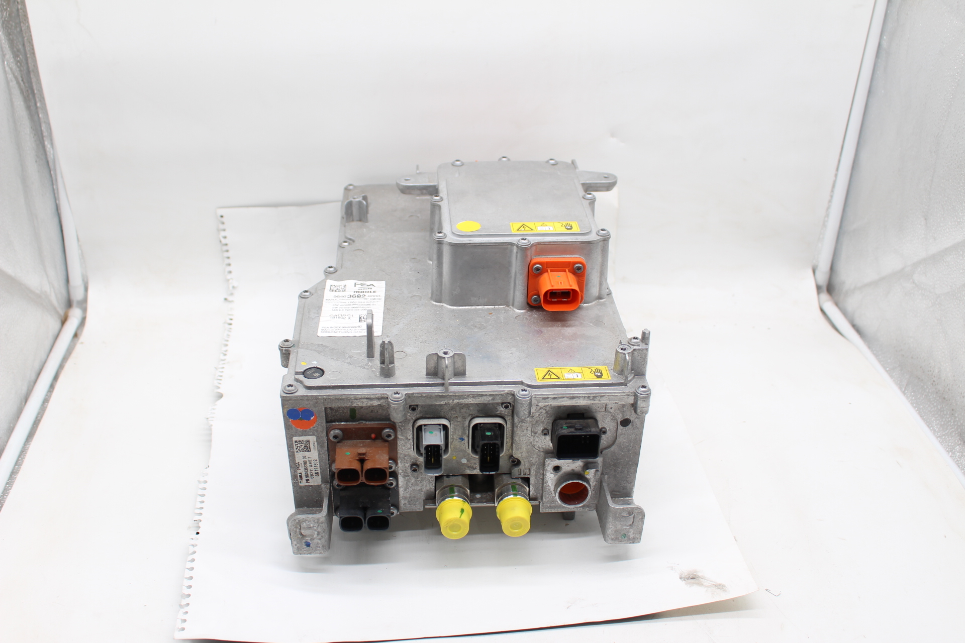 Original Citroen Peugeot Opel Ladegerät 1693540180 CCS Typ 2 11kW defekt