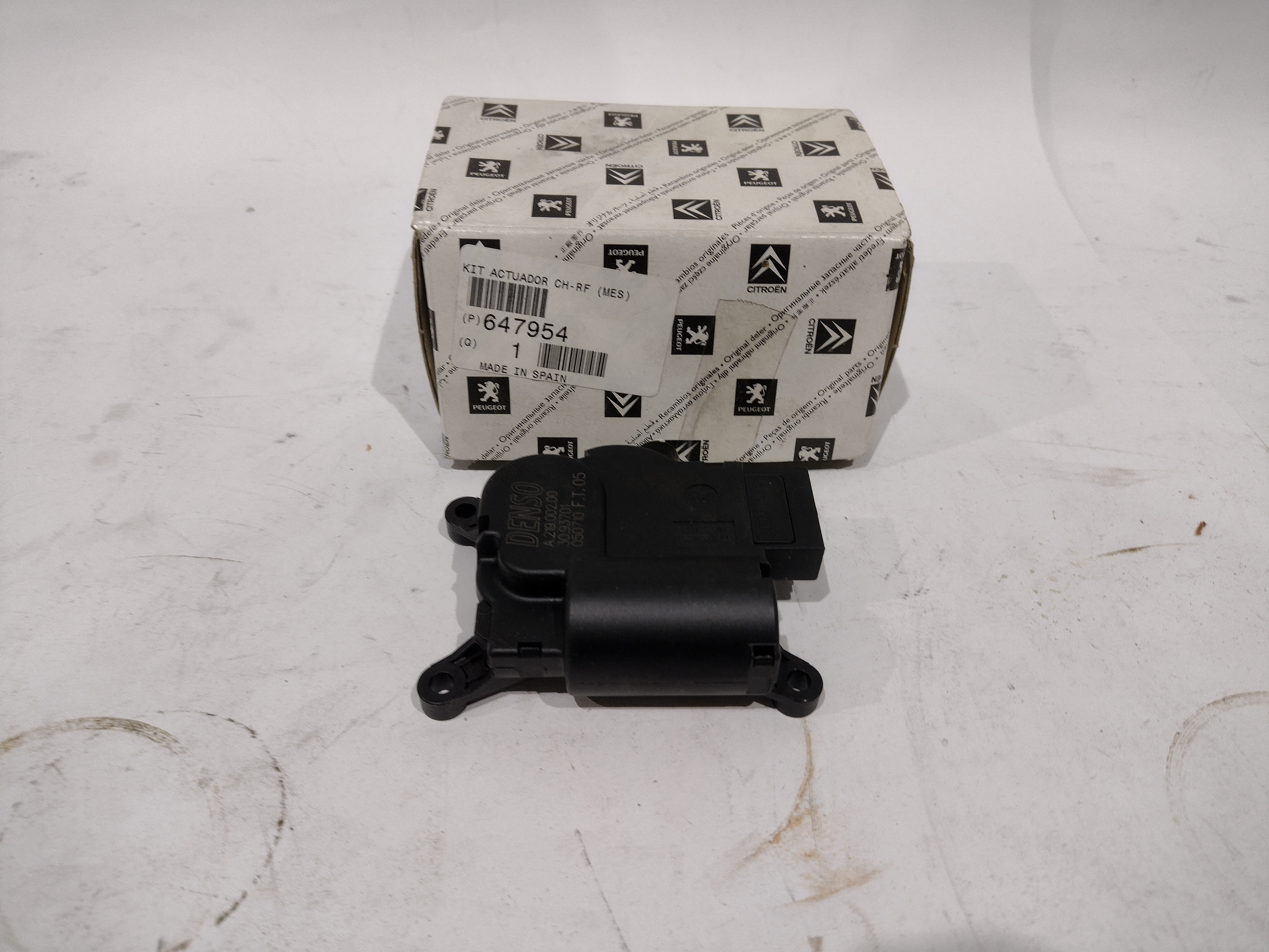 Peugeot Partner / Citroen Berlingo Stellelement, Mischklappe 647954 NEU NOS NEW