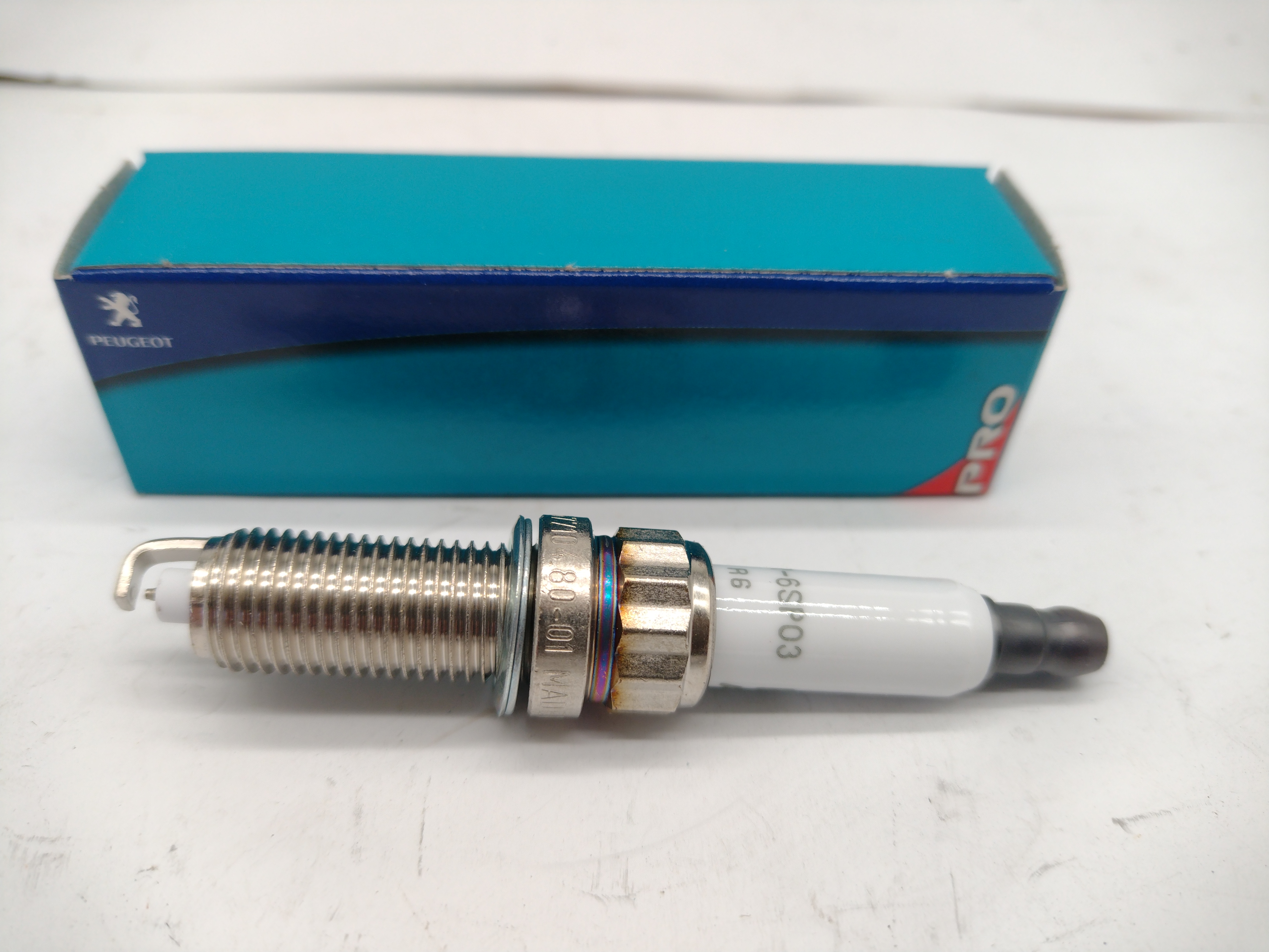 Peugeot / Citroen Zündkerze 5960A5 BERU 12ZR-6SP03 NEU NOS NEW