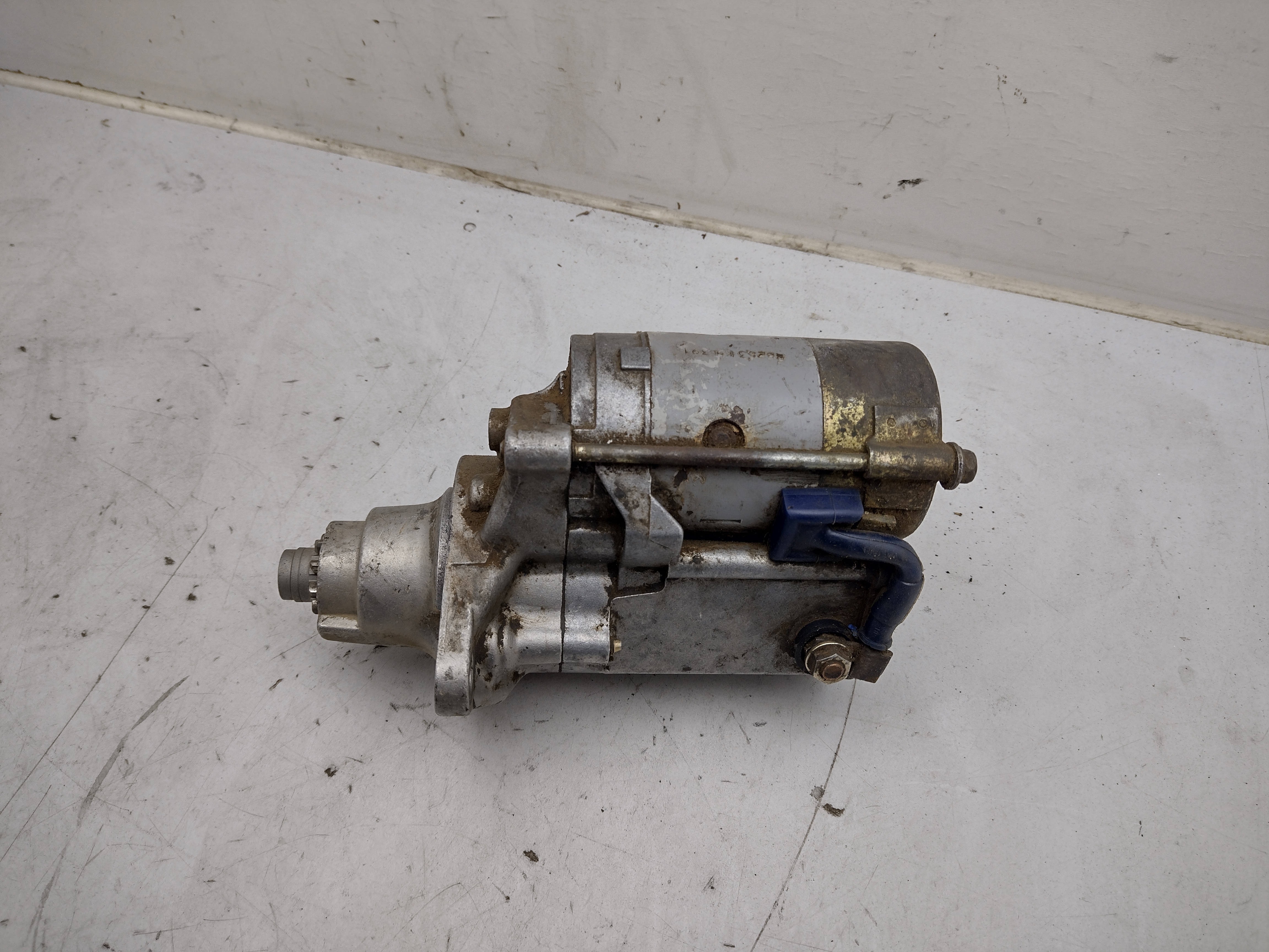Anlasser Starter für Subaru Legacy 1 BC BJF Schaltgetriebe 98-94