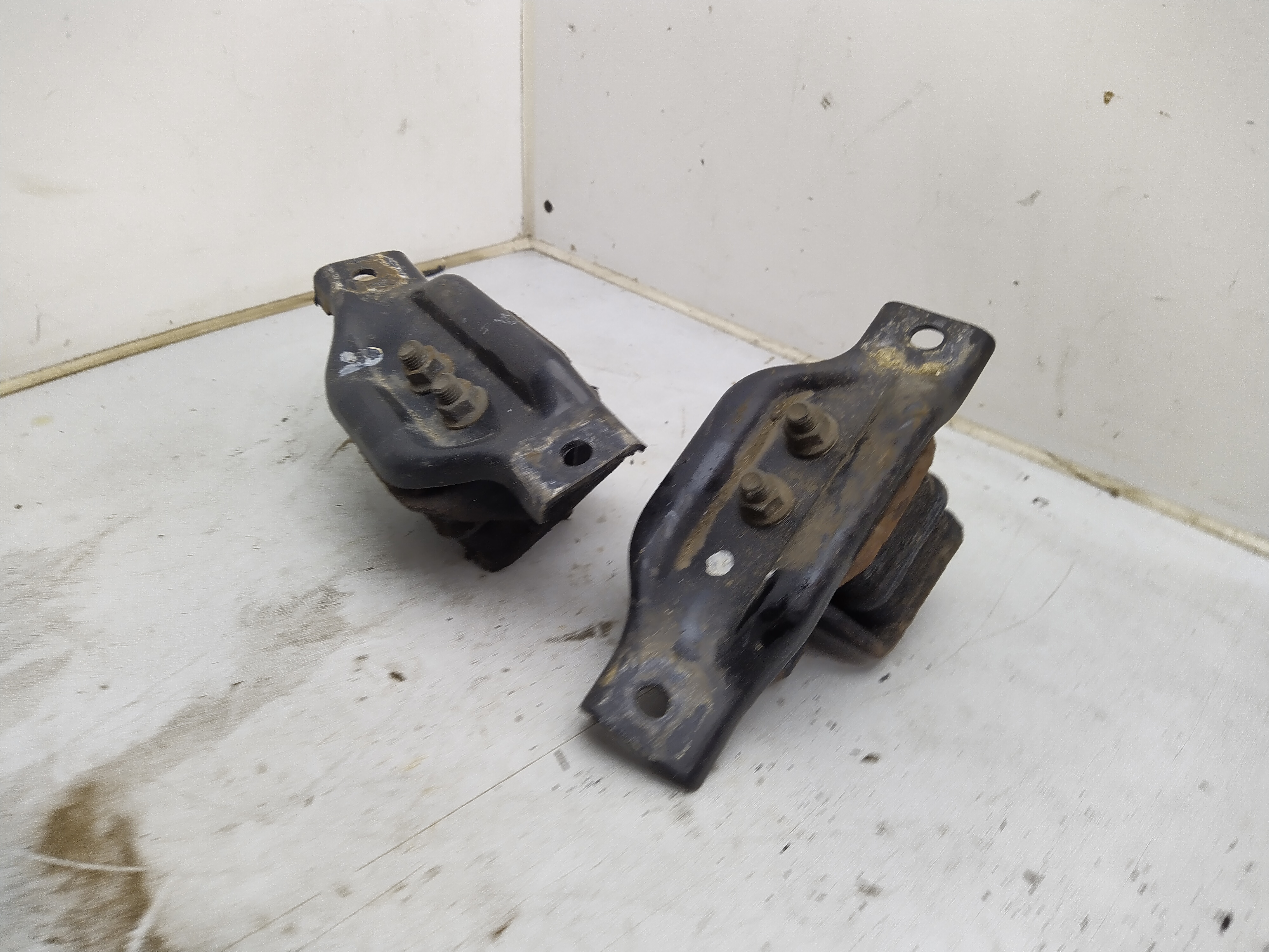 Satz Motorlager Subaru Impreza GD GG NEWAGE