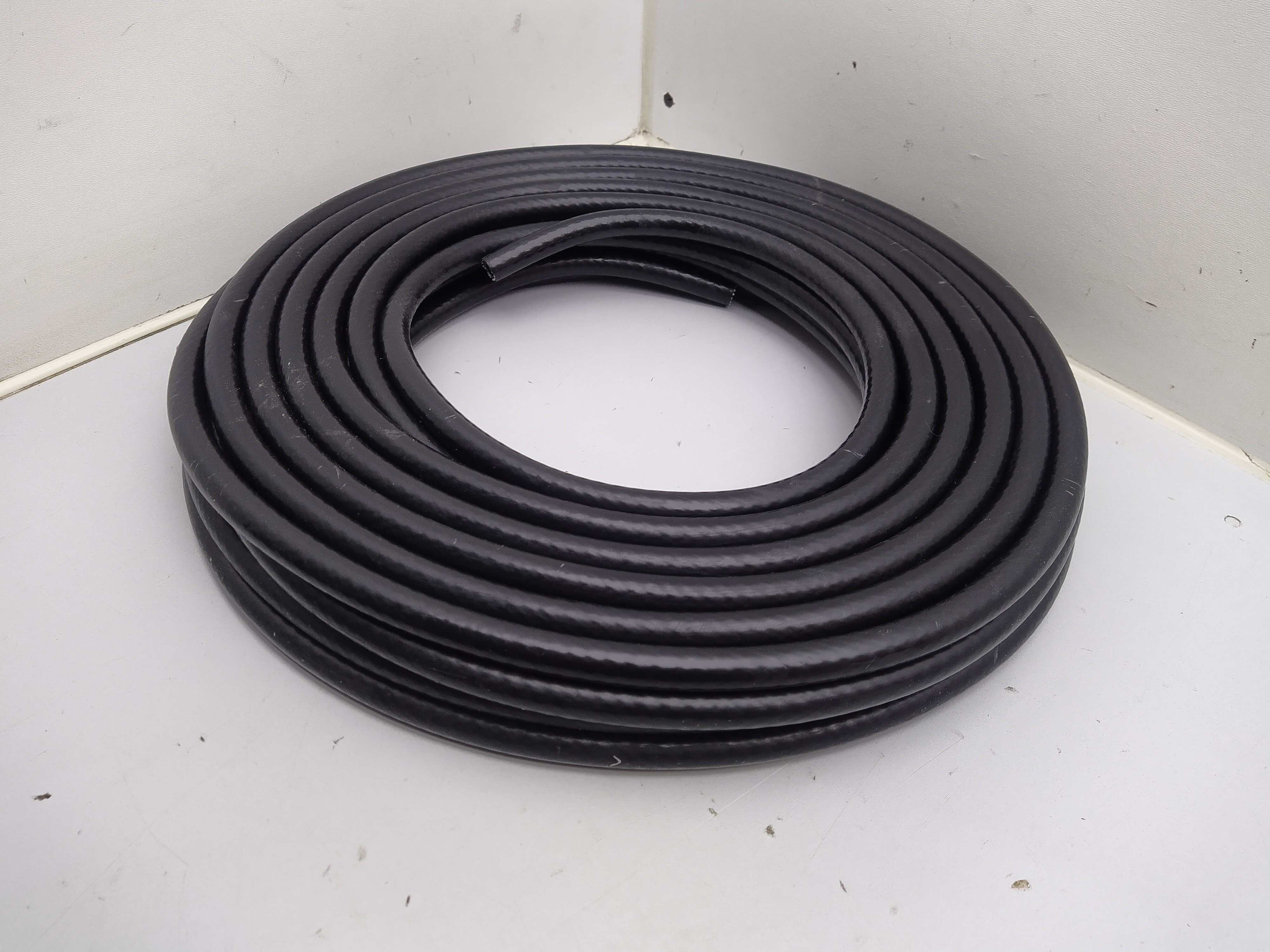 6mm Silikon Unterdruckschlauch verstärkt schwarz